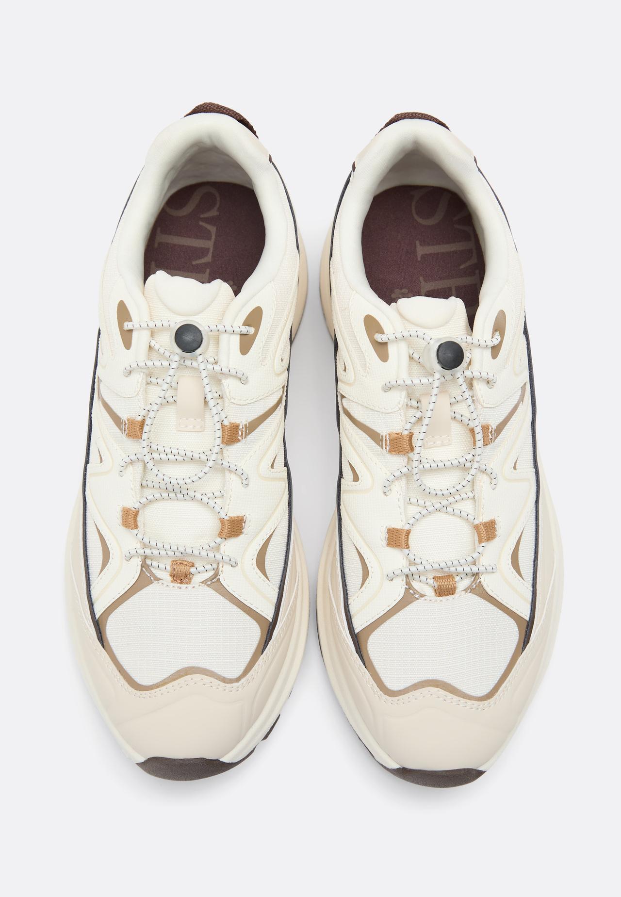 S008 track trainers — ECRU