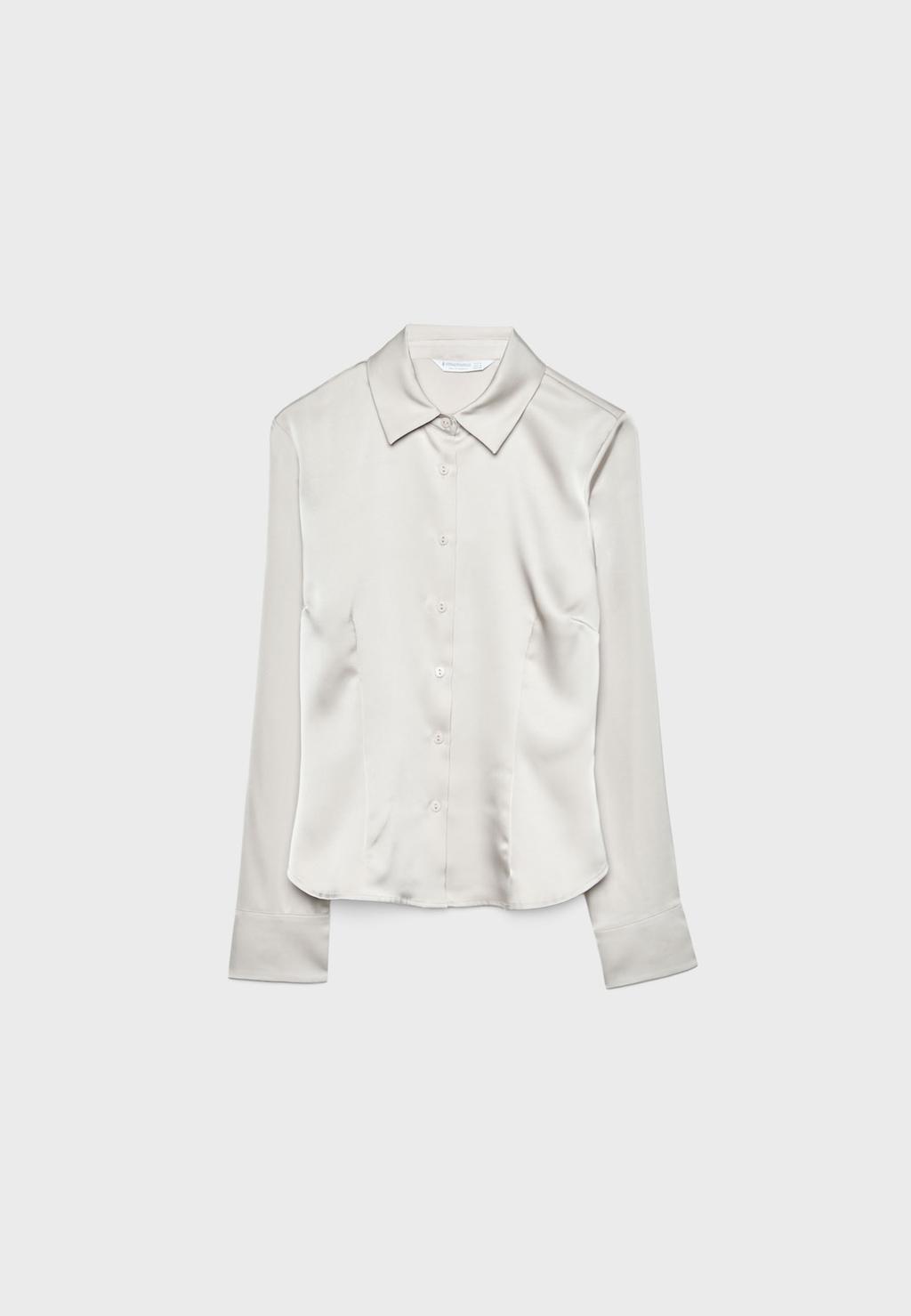 Chemise ajustée satinée