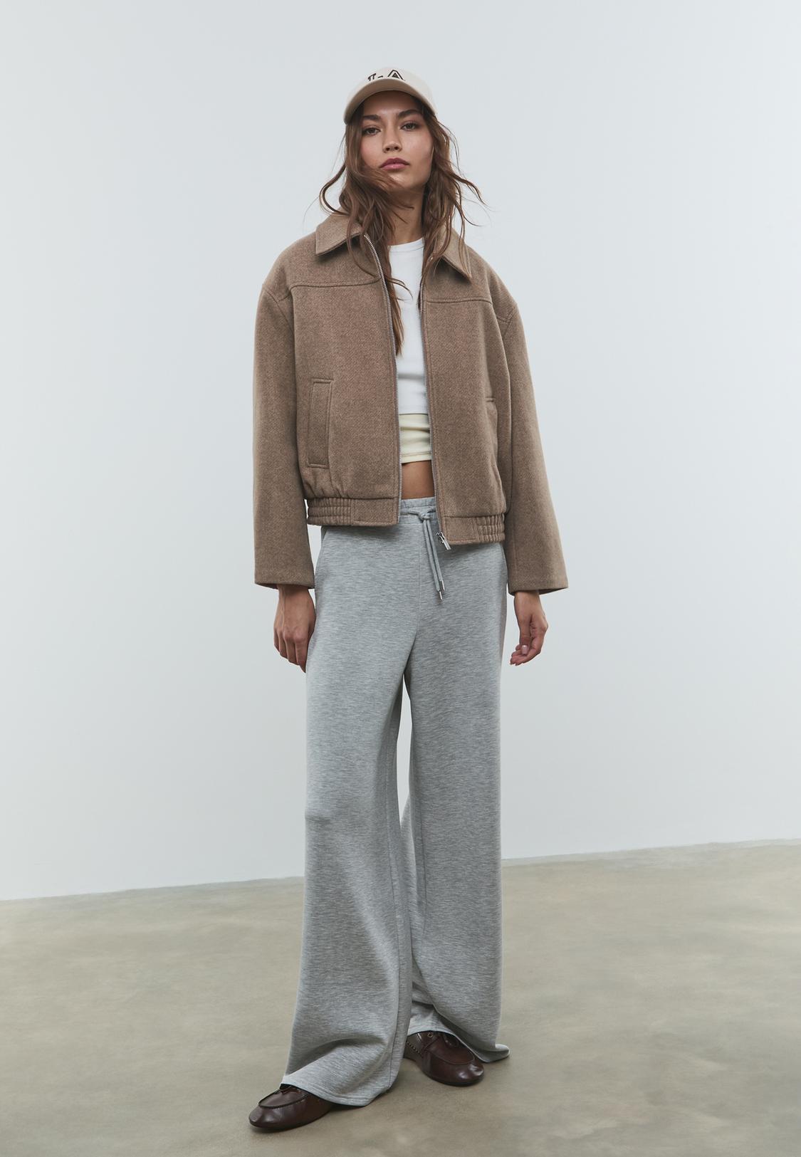 Giubbotto bomber soft touch Giacche da donna Stradivarius Italia