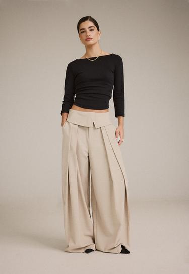 Boat neck basic T-shirt — Black 2
