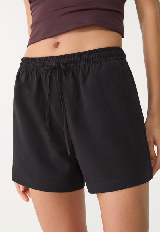 smart shorts with elasticated waistband