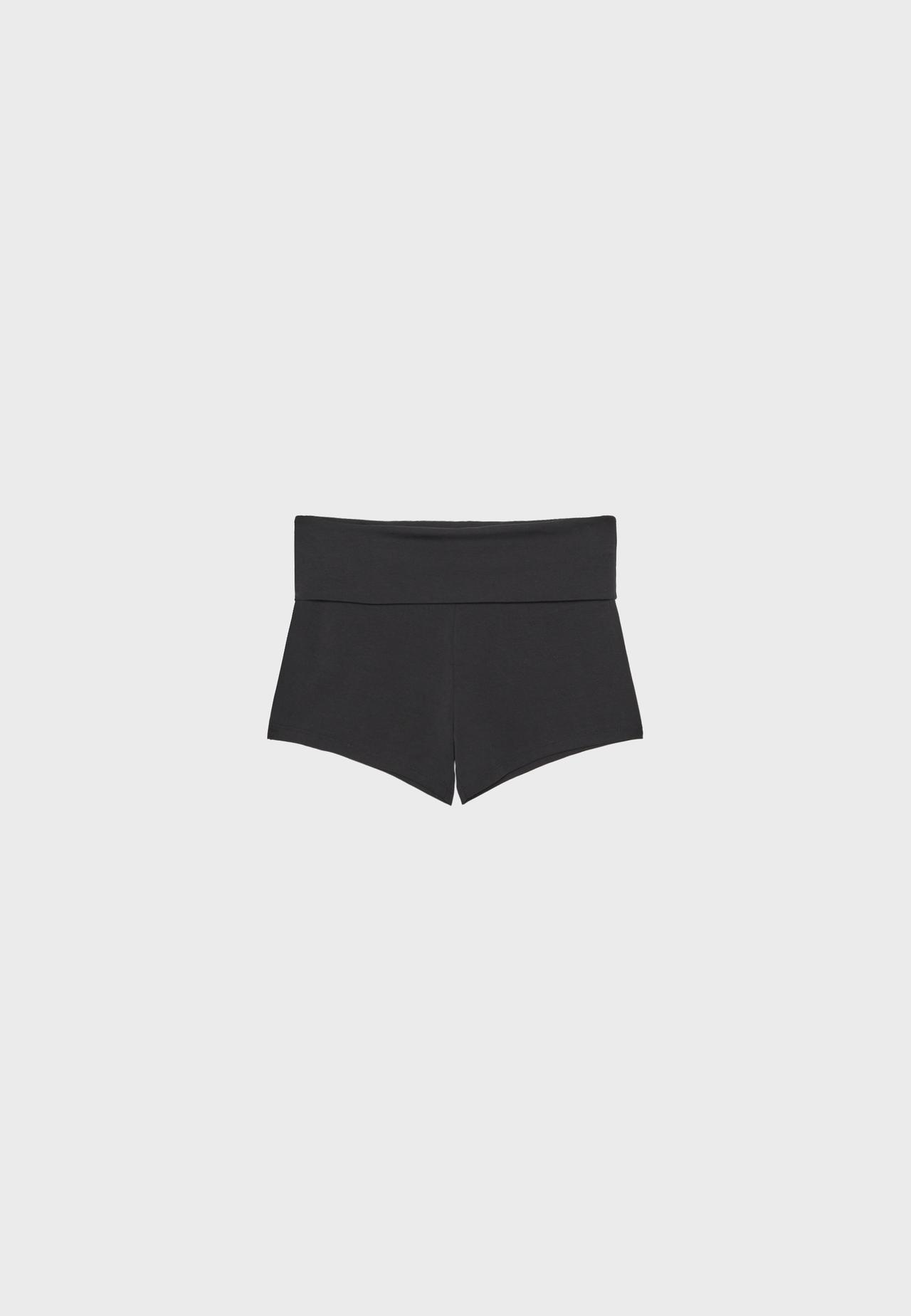 Turn-up mini shorts — Black