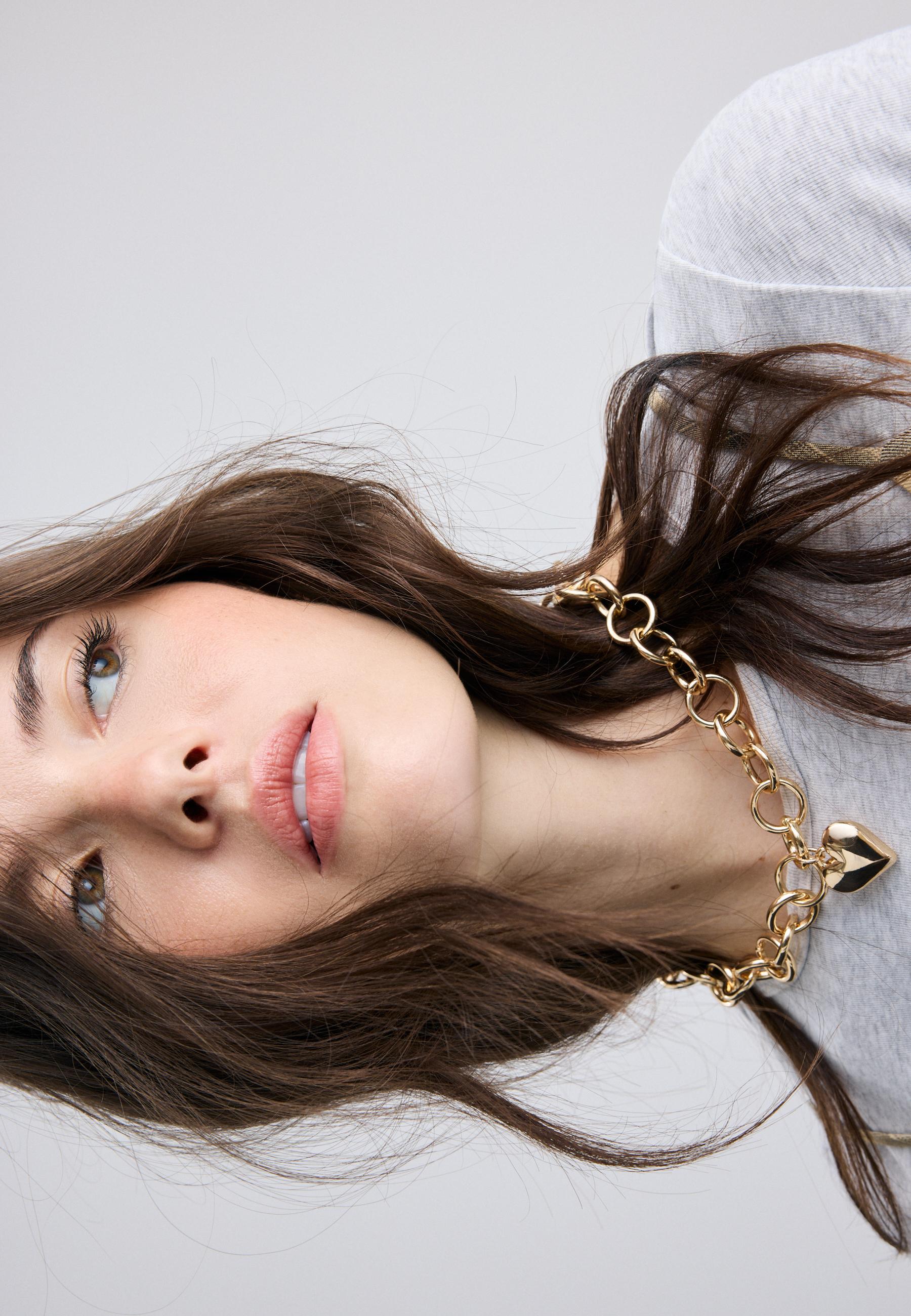 Heart chain necklace — Gold