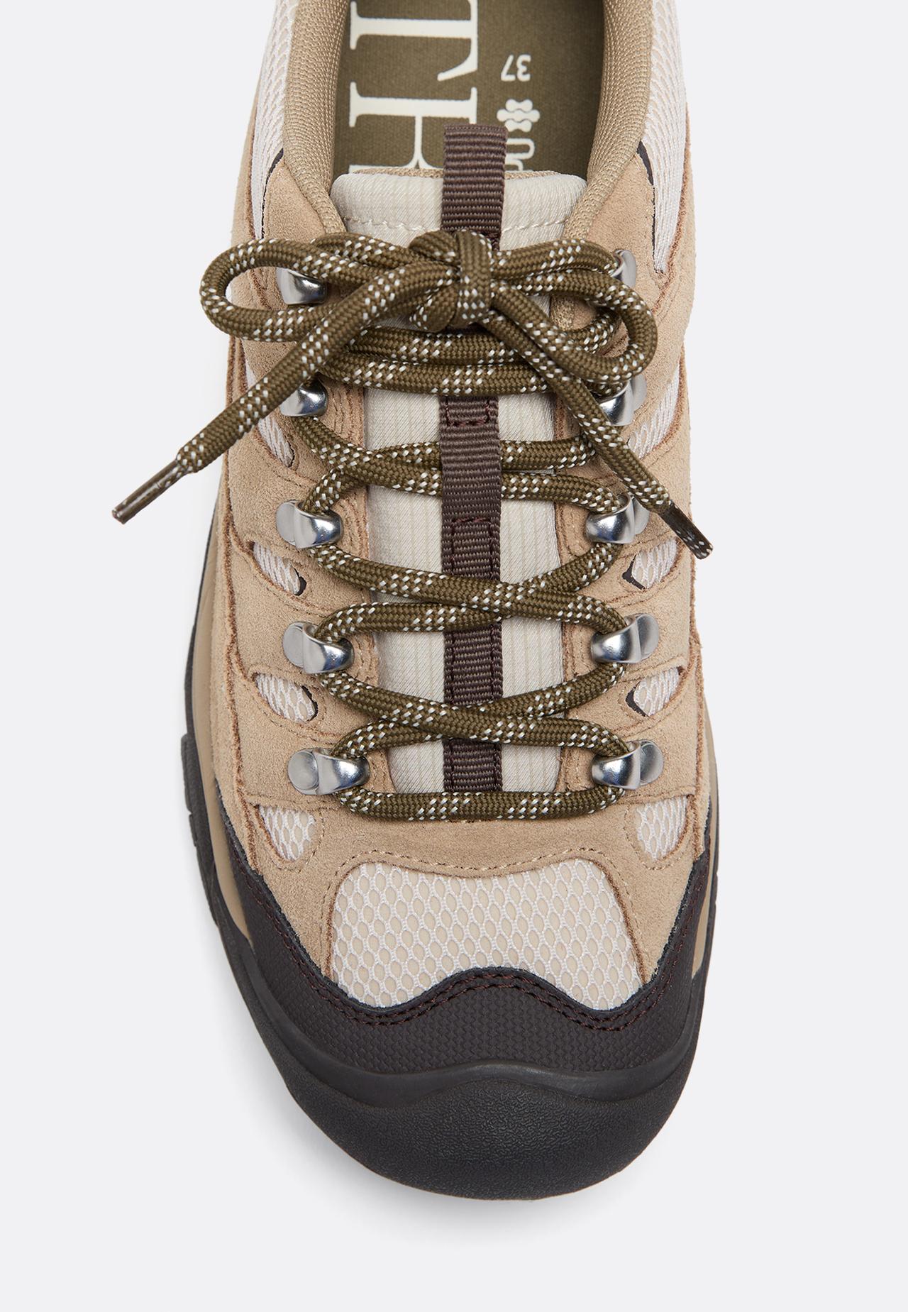 S008 track trainers — BEIGE