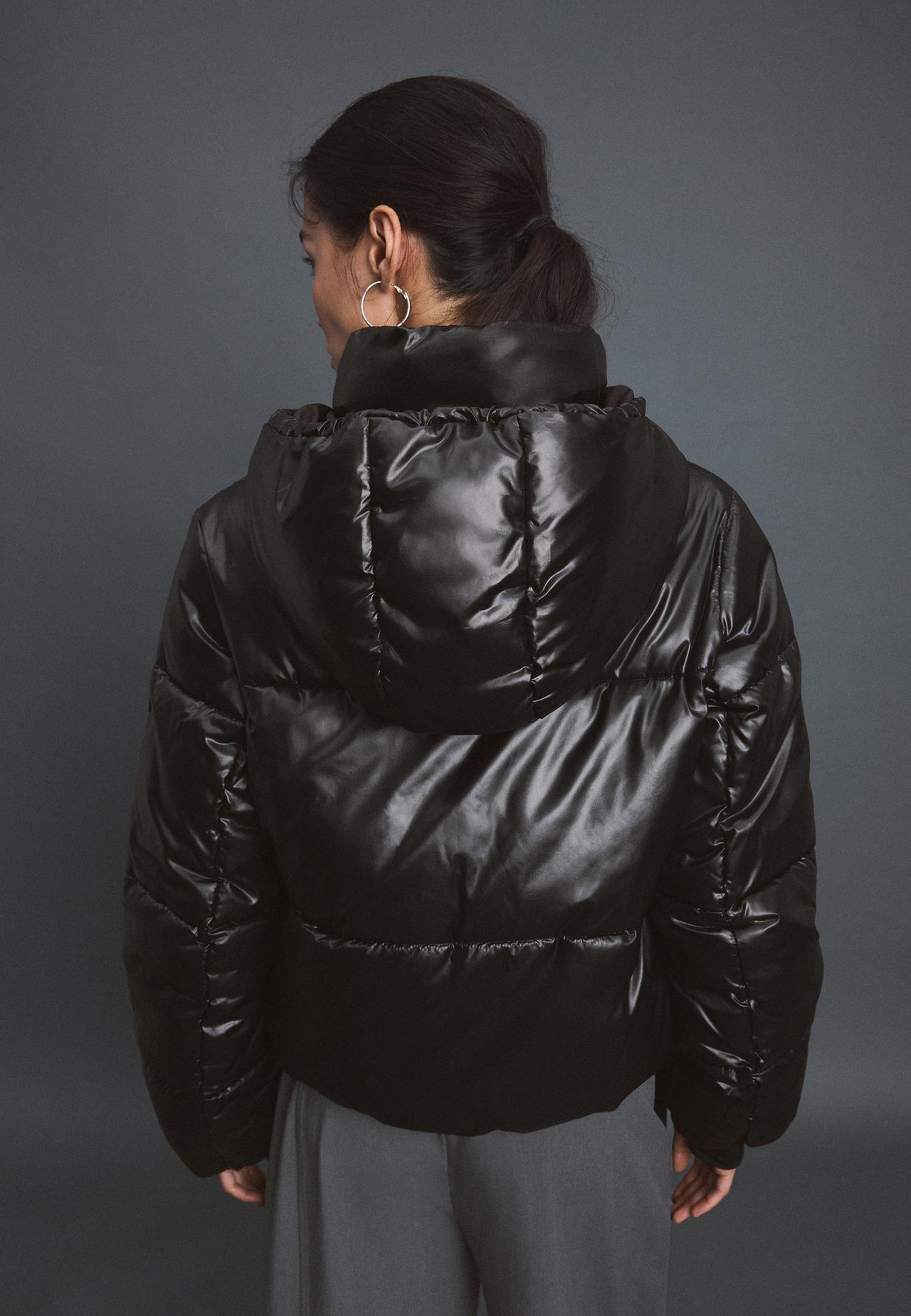 Metallic hooded puffer jacket — Black