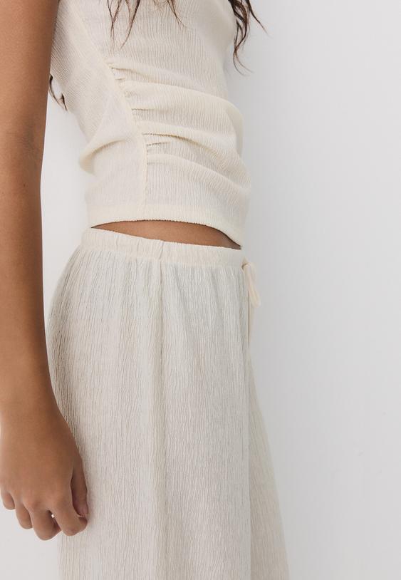 Stradivarius Straight-Leg Creased-Effect Trousers Vanilla M