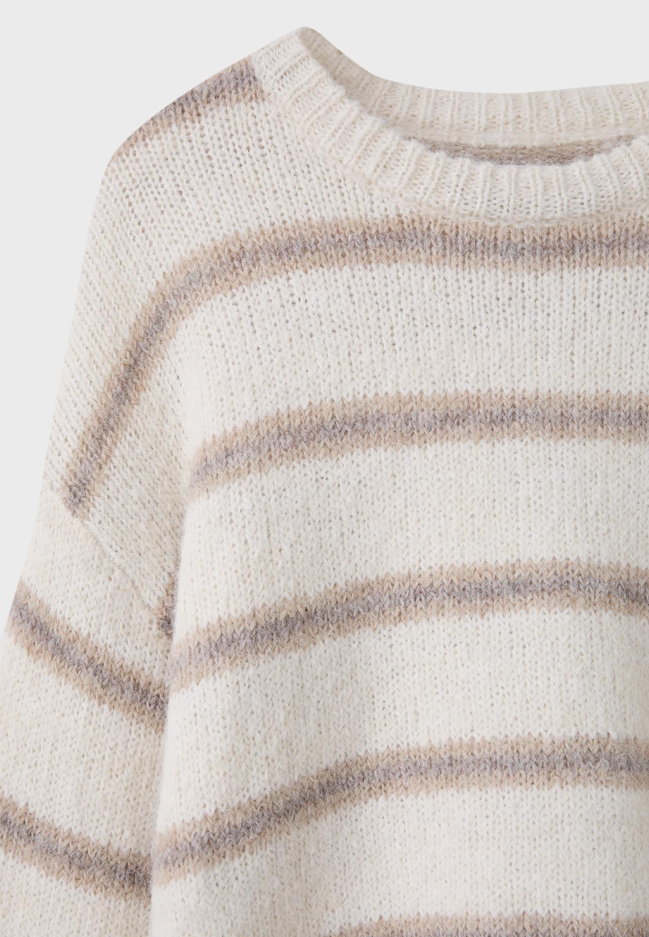 Striped knit jumper — Ecru