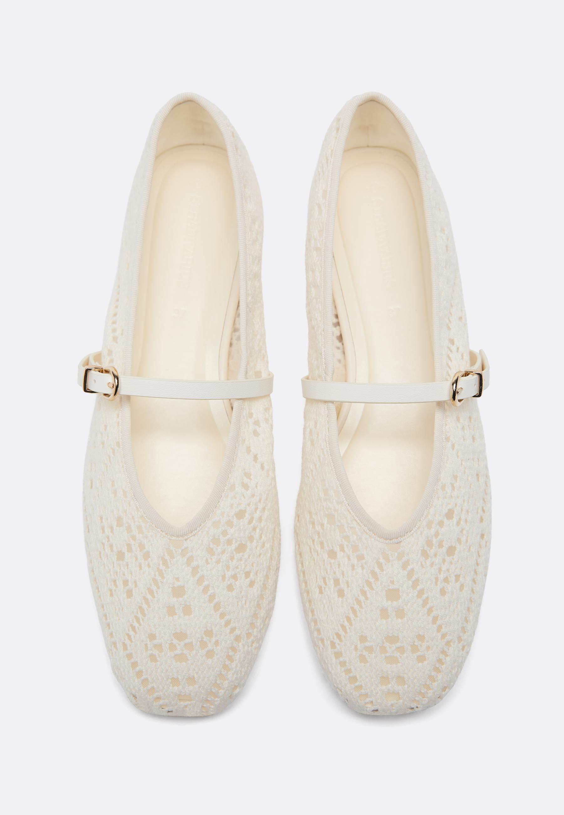 Crochet buckle ballet flats — ECRU