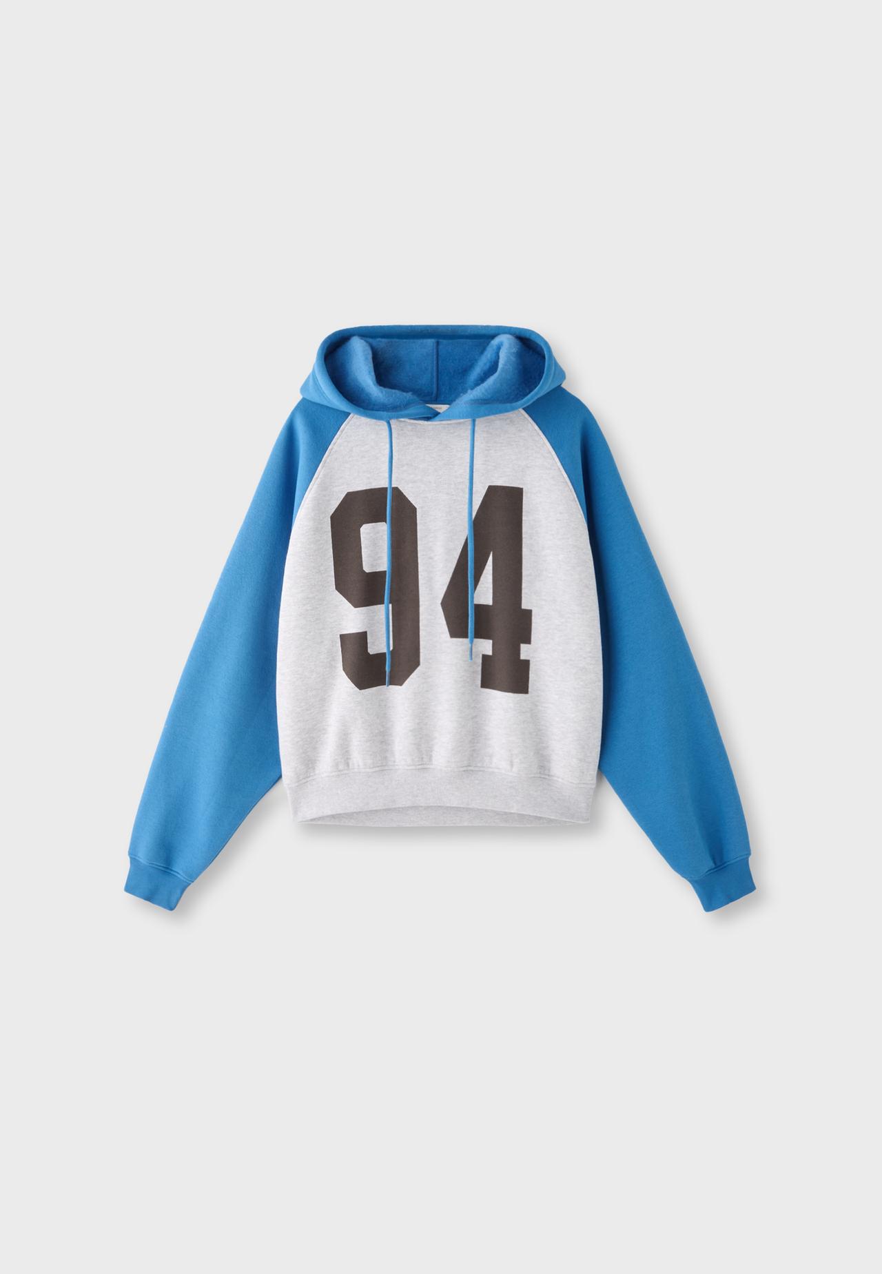 Raglan sleeve hooded sweatshirt — Brown