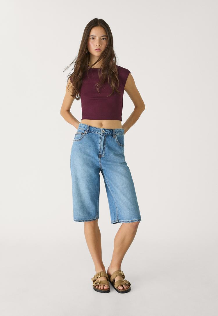 camiseta basica ajustada crop