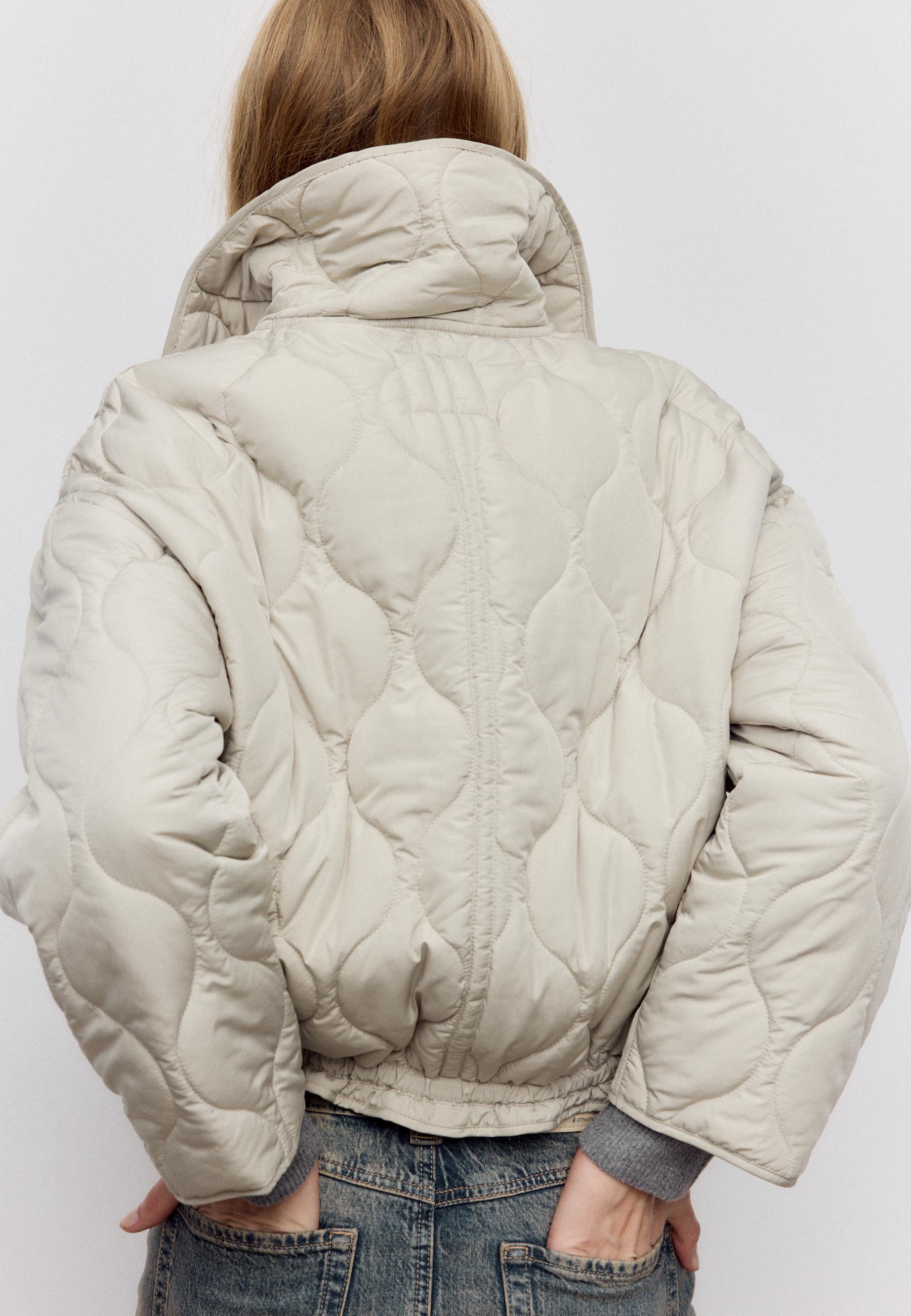 Hooded puffer jacket - Women's fashion | Stradivarius Romania