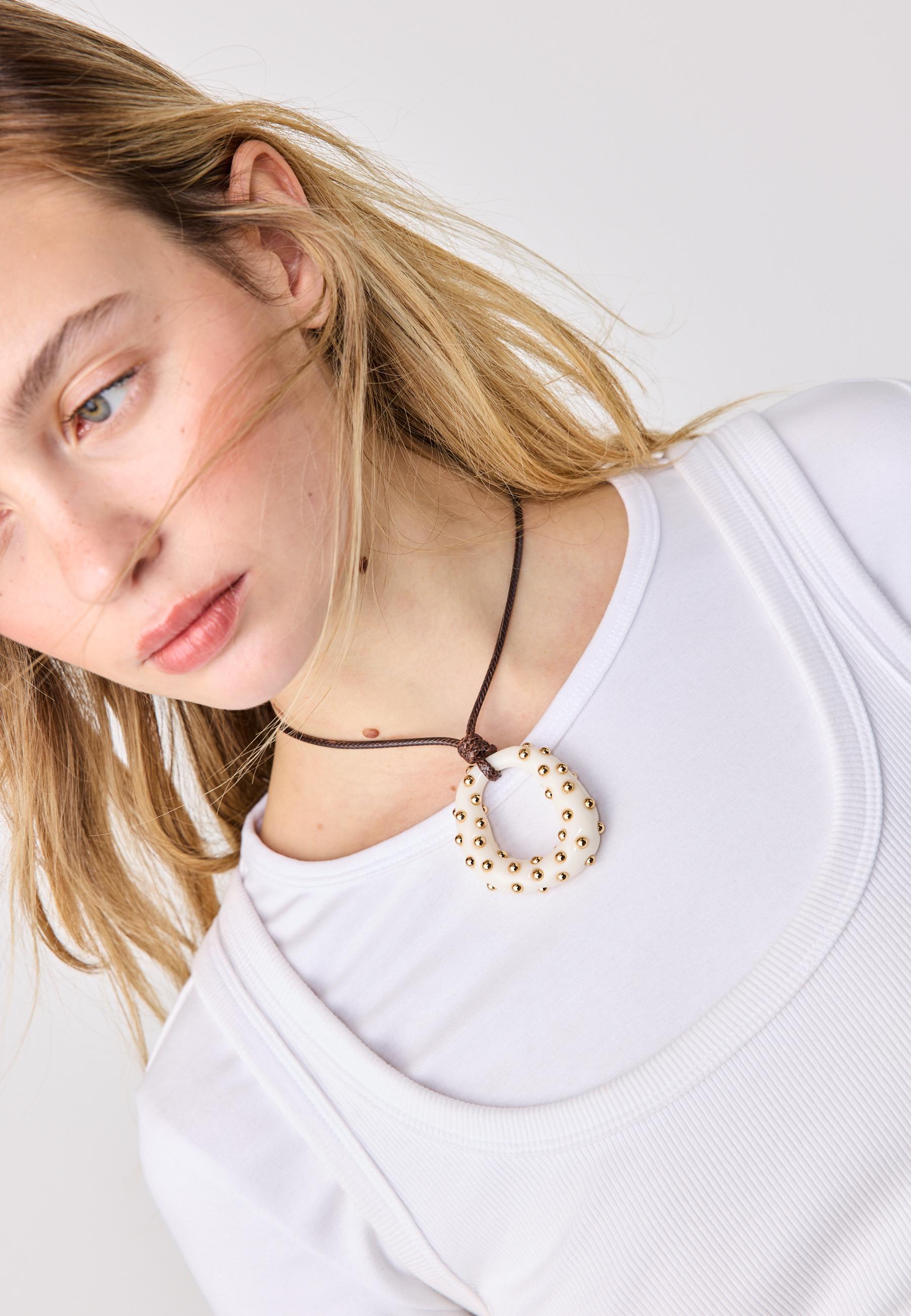 Cord necklace with charm — Ecru