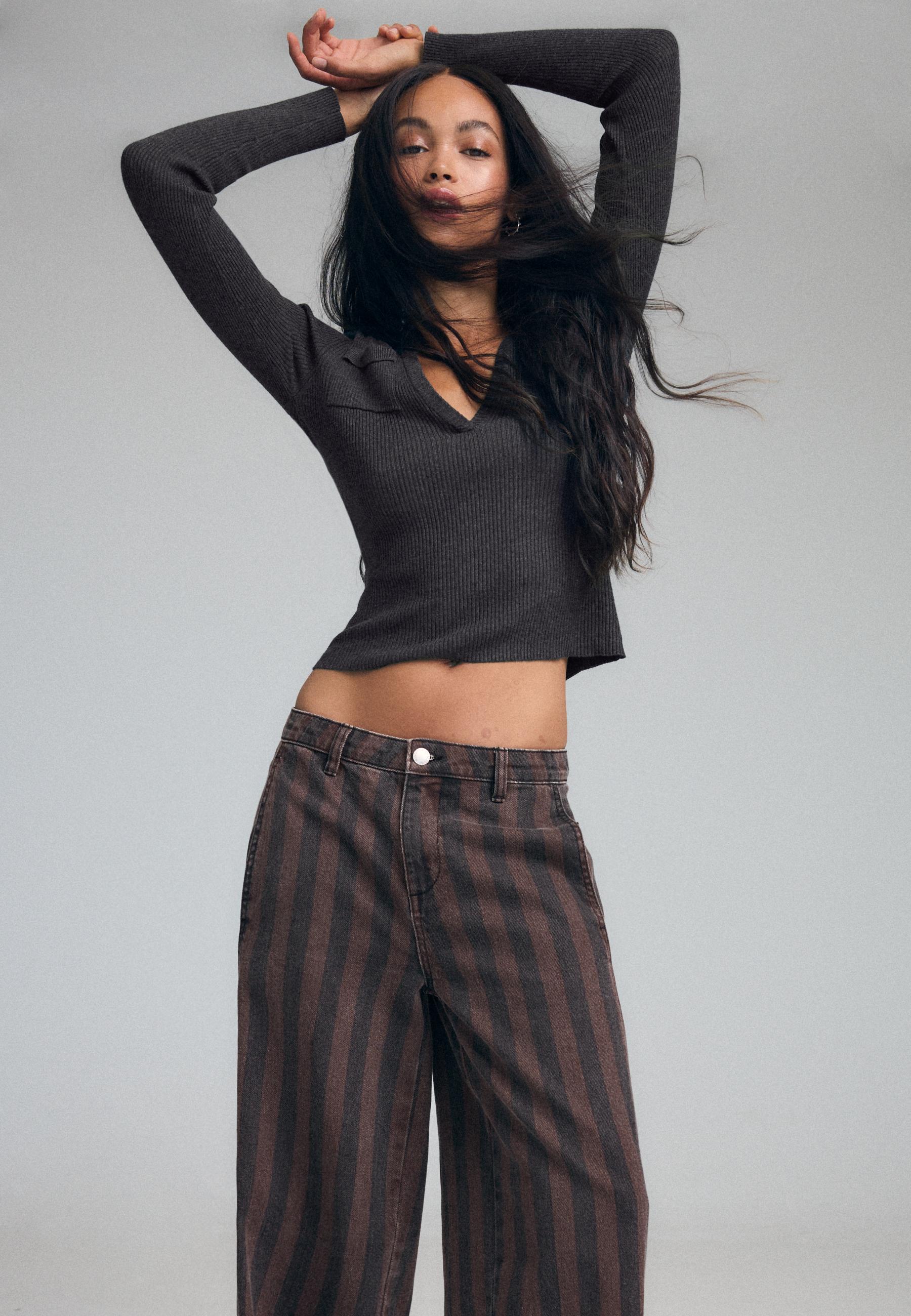 Stradivarius Çizgili dikişli barrel pantolon
