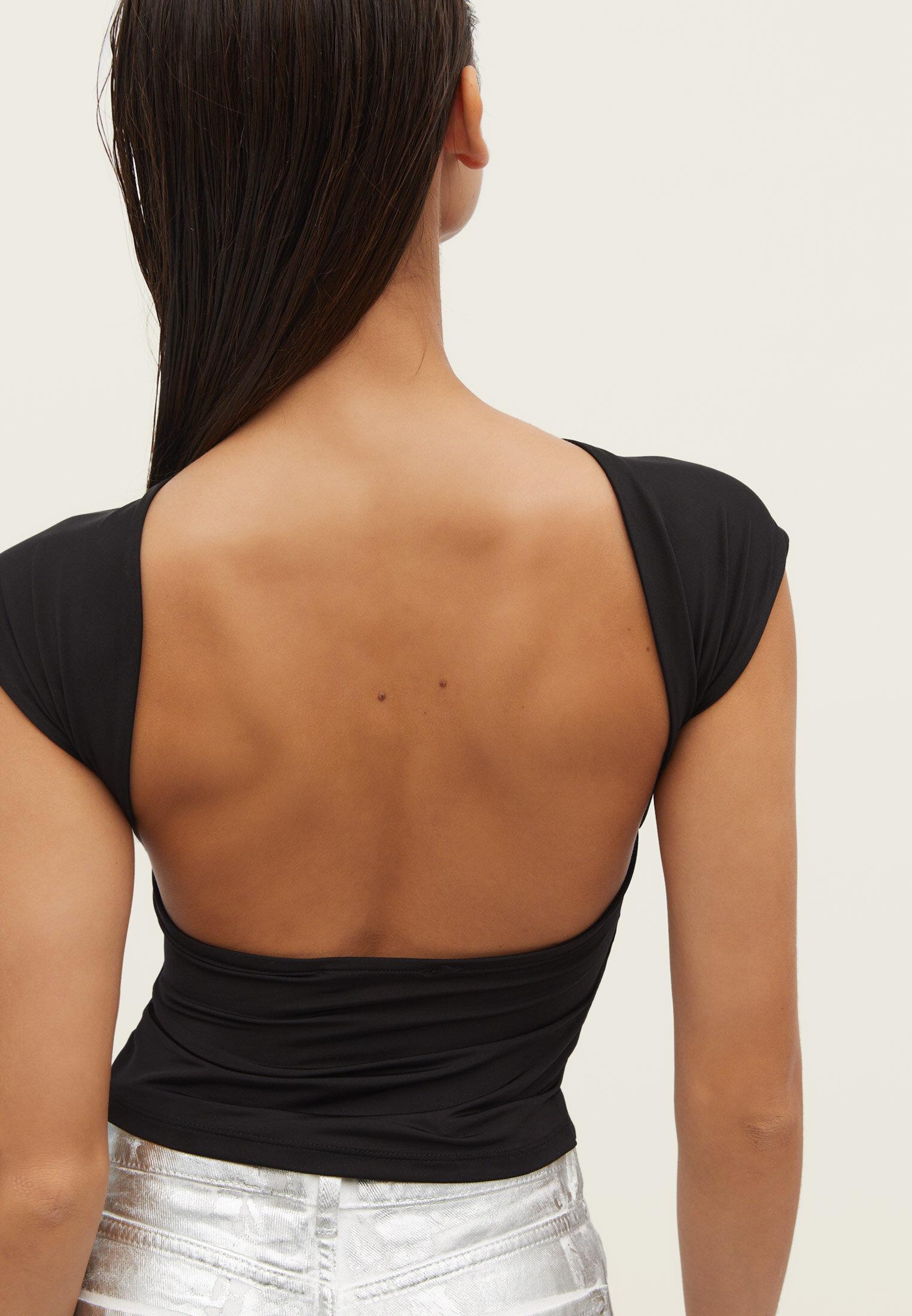 Open-back T-shirt — Black