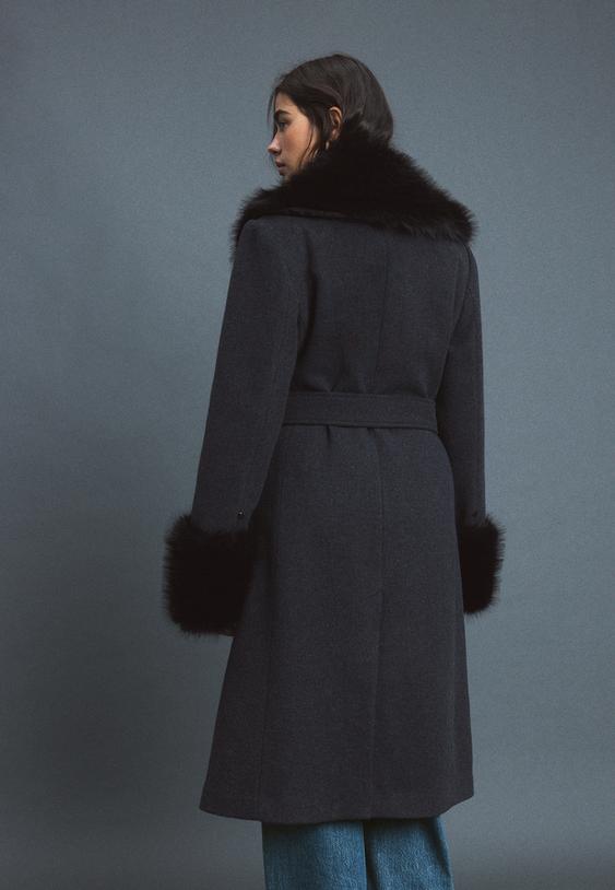 Stradivarius Midi Coat With Fur Collar Dark Grey M