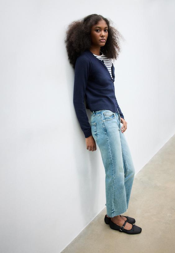 d78 cropped flared jeans