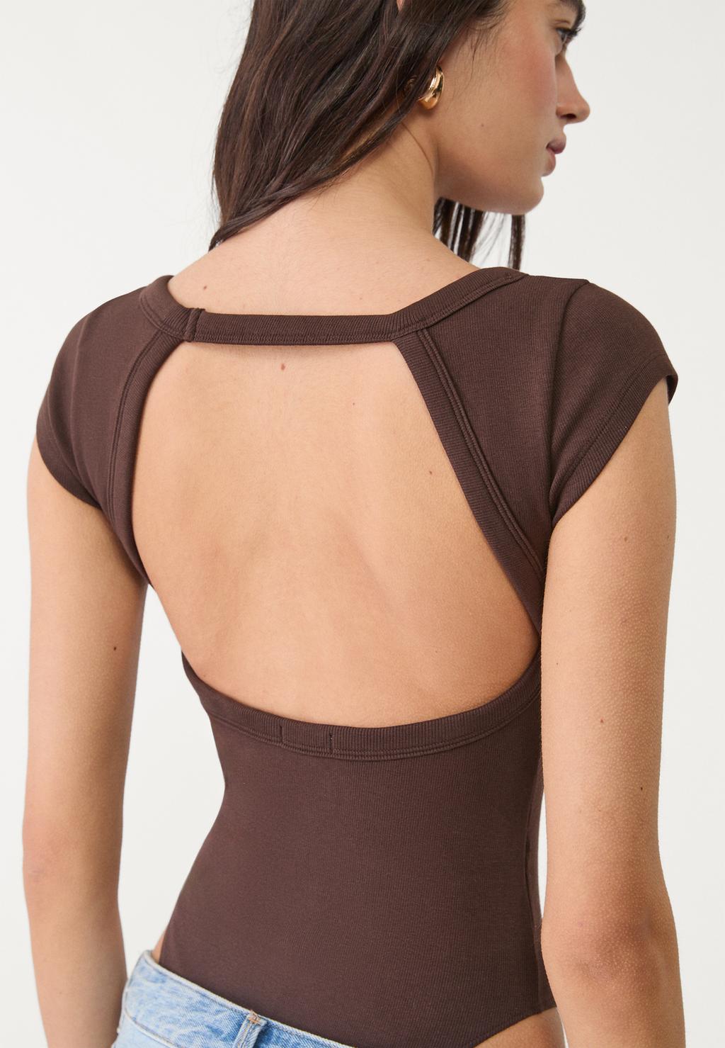 Sırtı Açık Fitilli Body