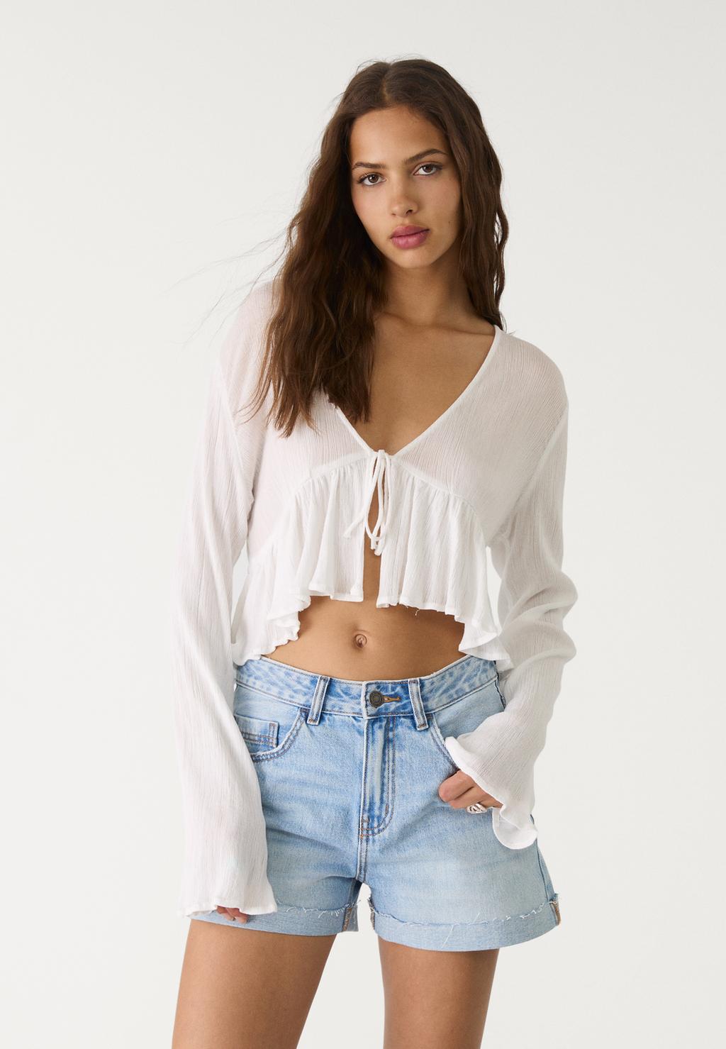 Ruffled shirt with tie detail