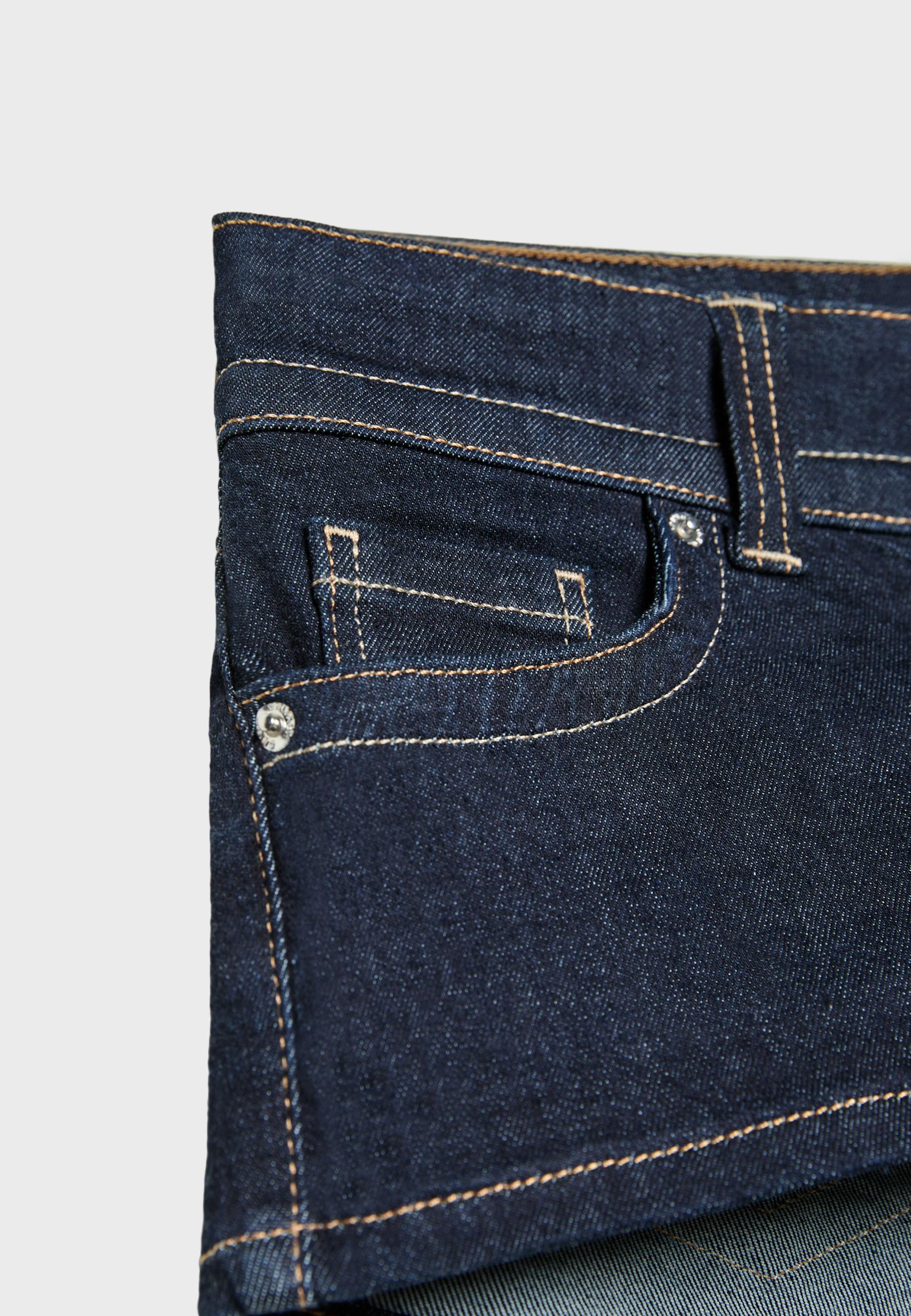 D76 denim mini shorts — MEDIUM DENIM WASH