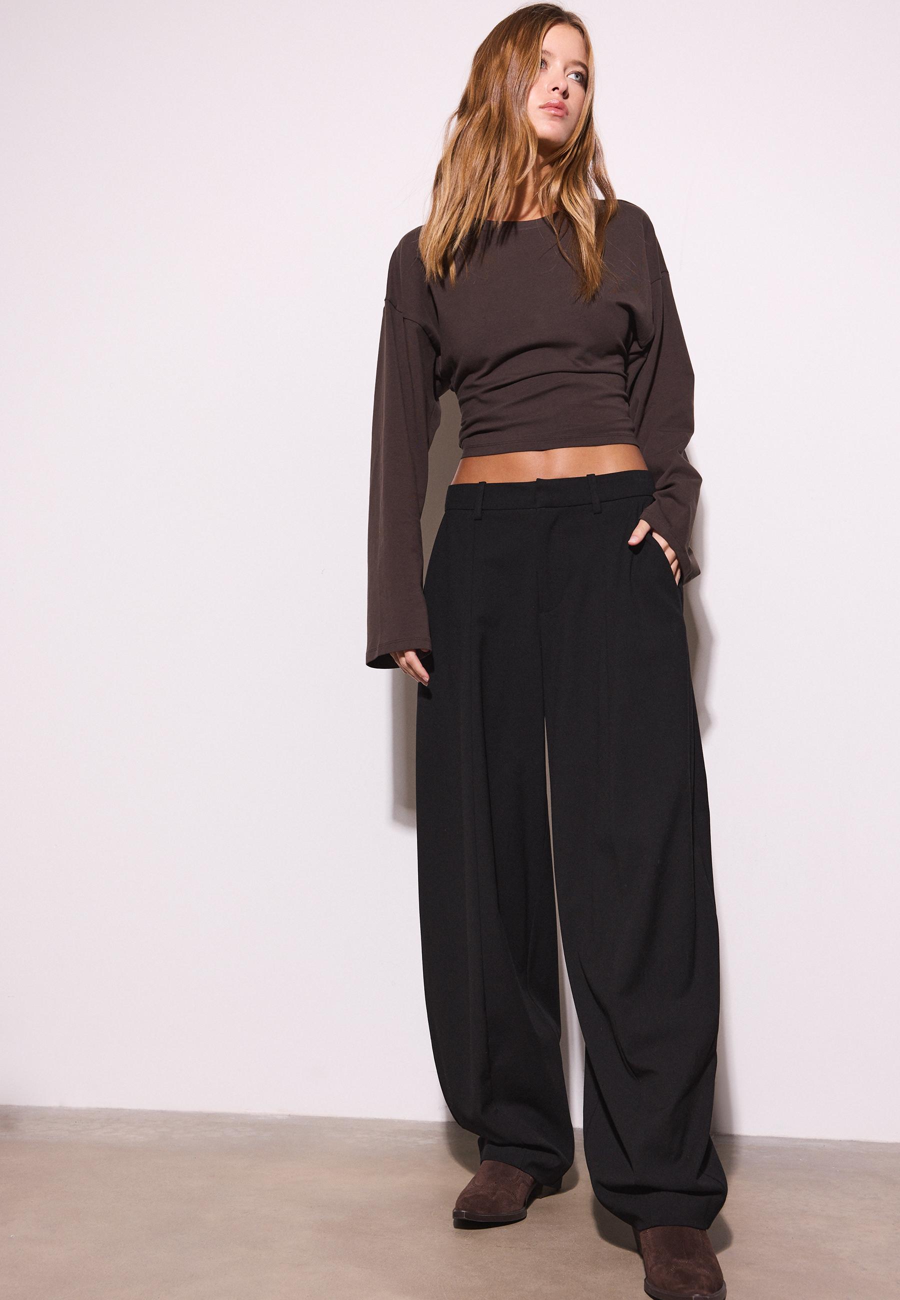 Stradivarius Baggy Παντελόνι Με Πιέτες Μαύρο 34