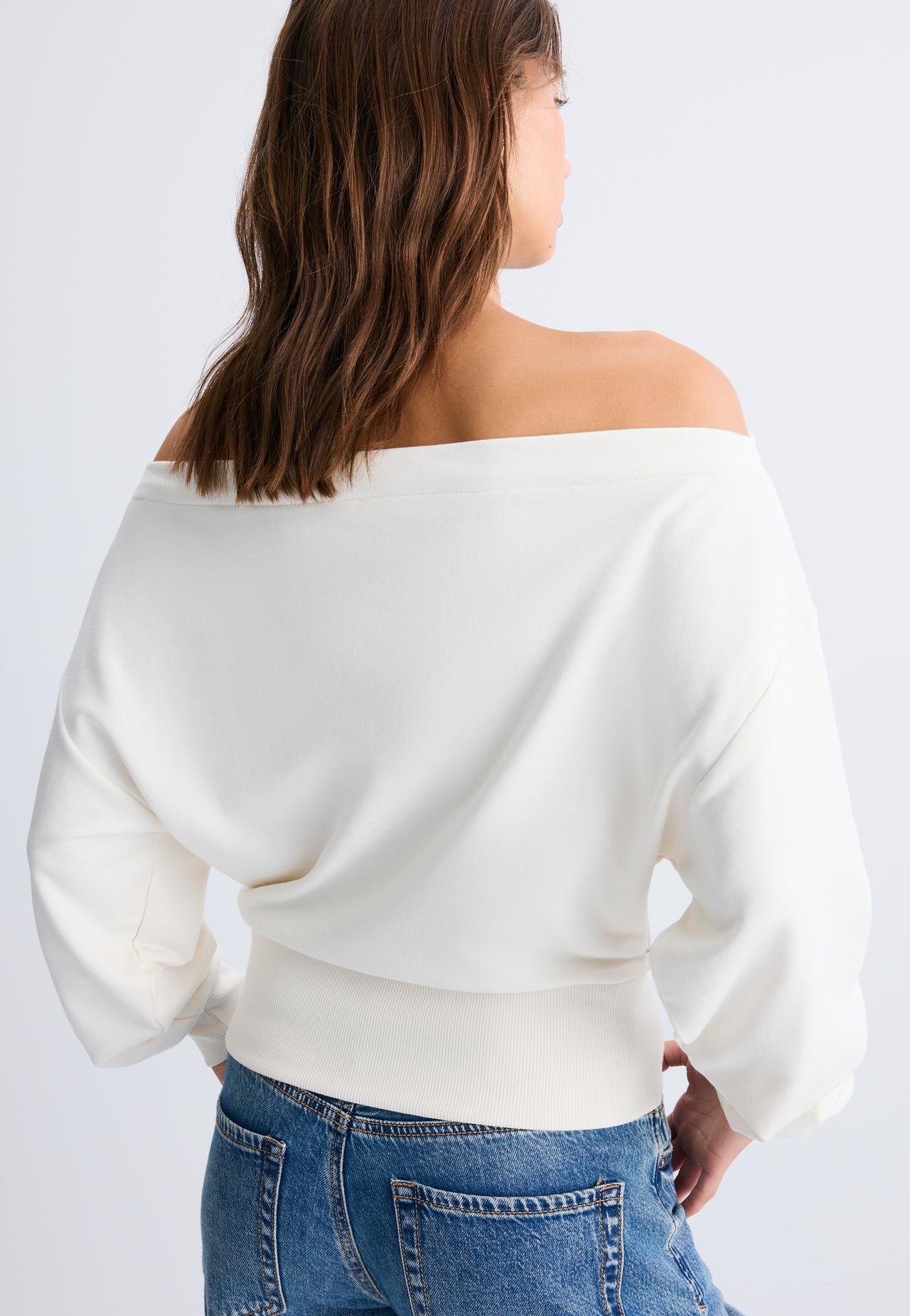 Cropped boat neck sweatshirt — Ecru