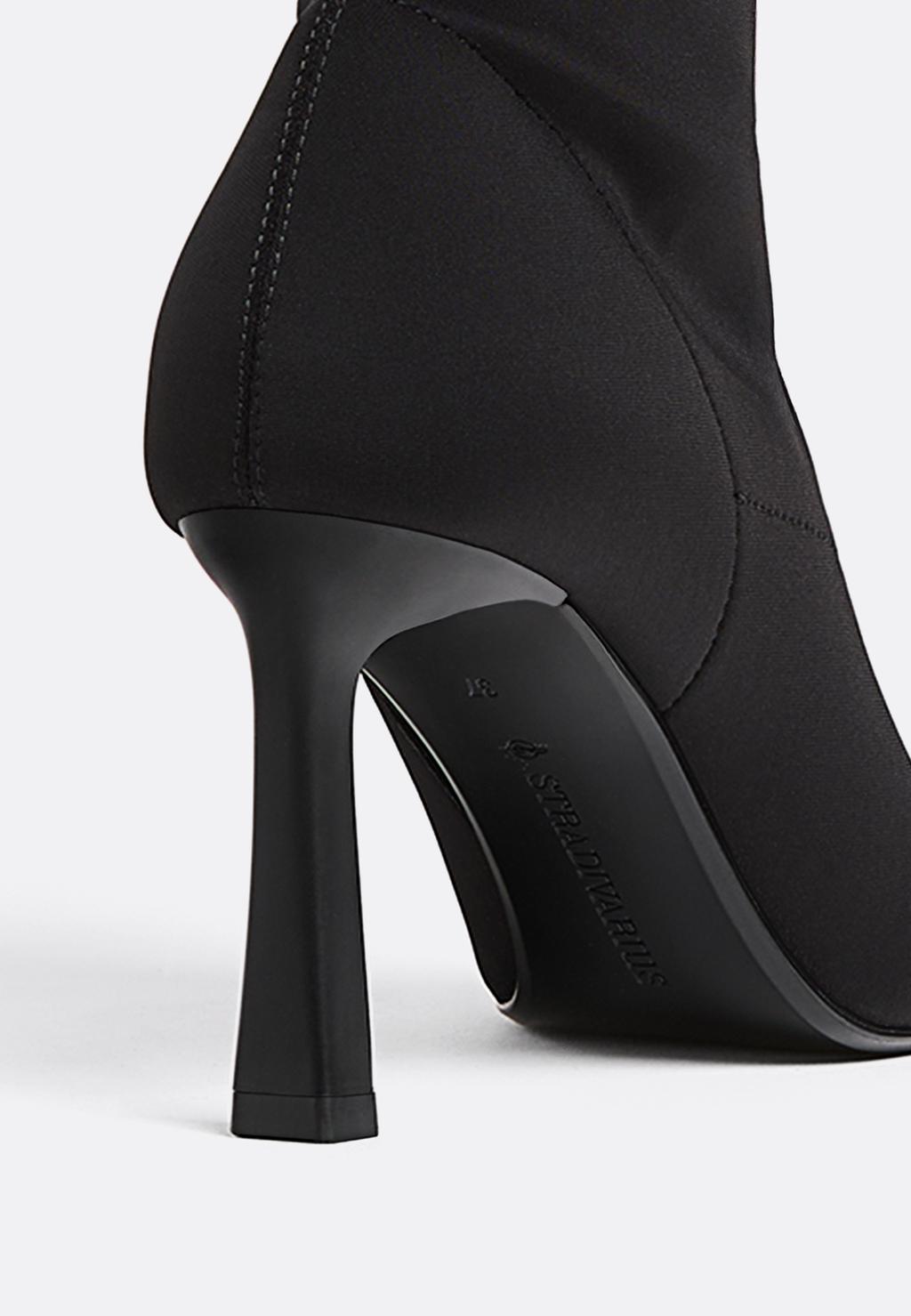 Botines tacón fino tejido