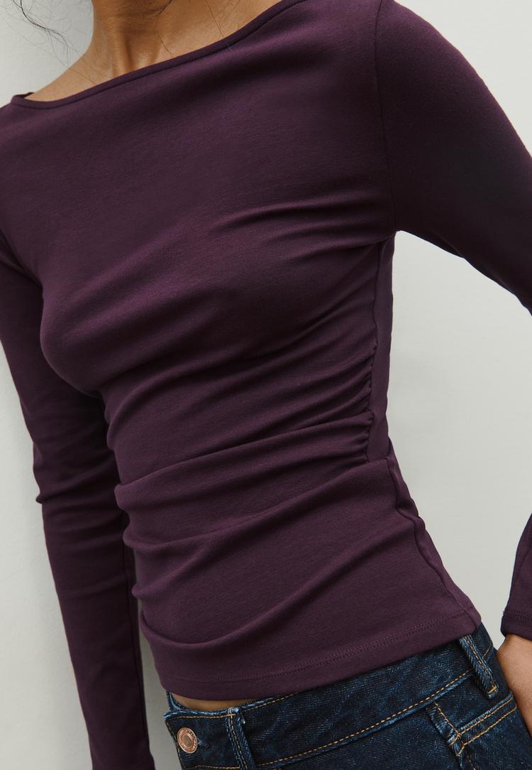 long sleeve t shirt with gathering