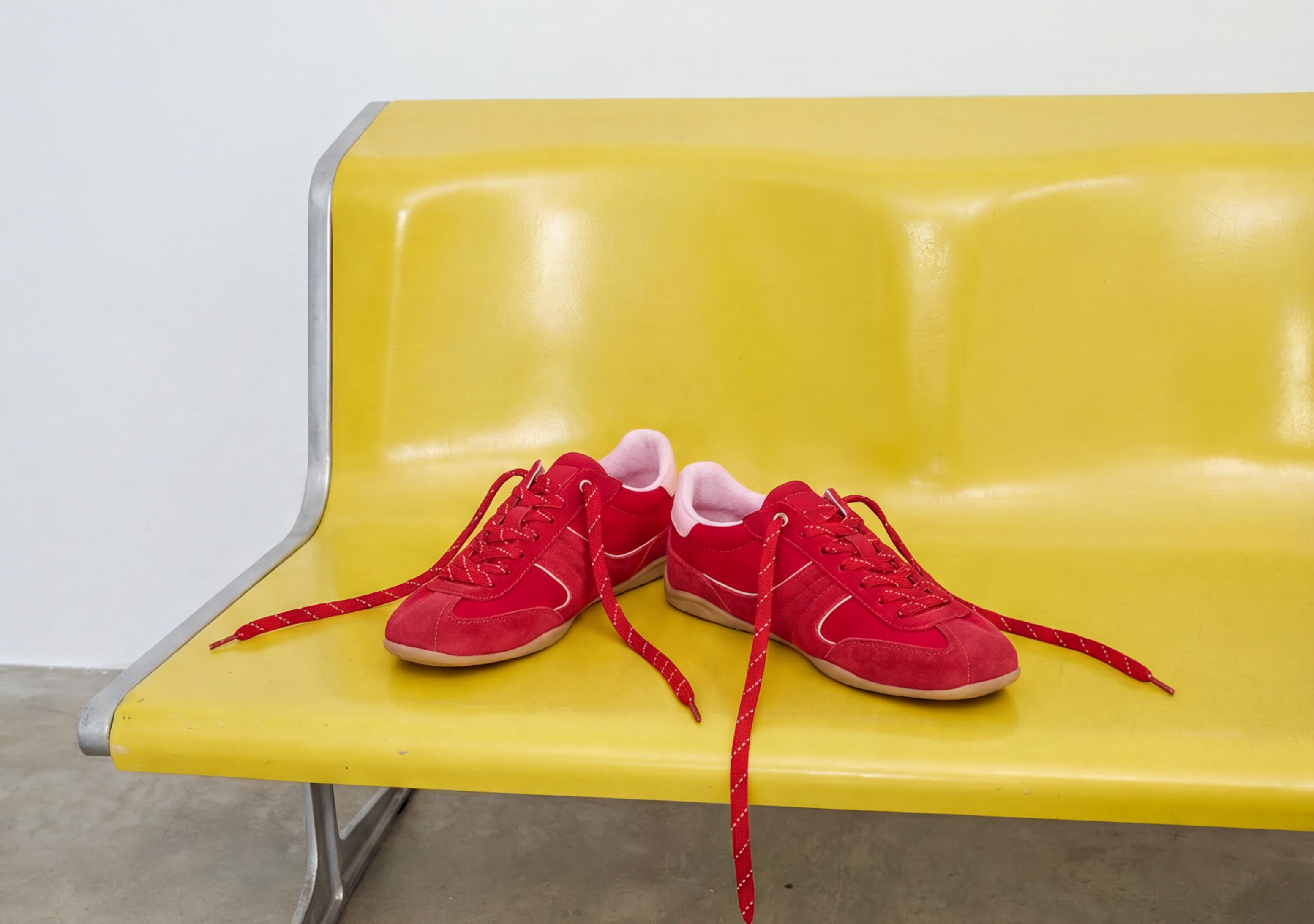Flat sole trainers with leather details — RED