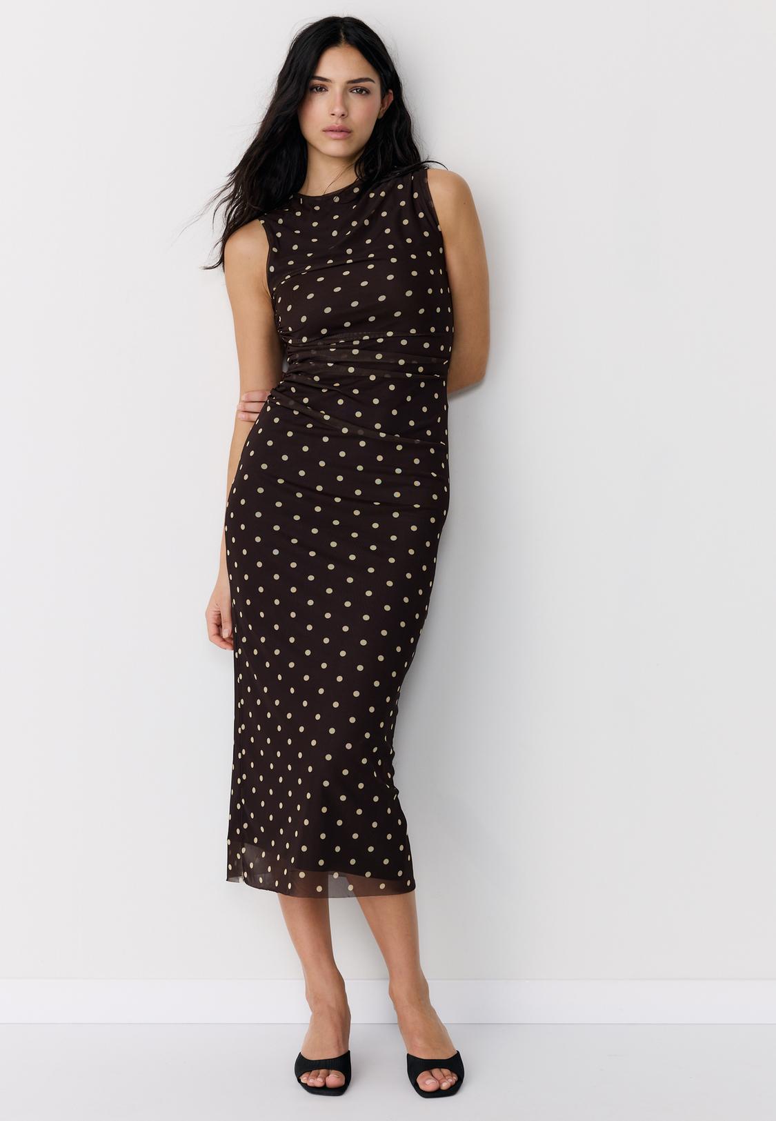 Gaun midi tanpa lengan kain tule dengan motif polka dot - Panjang wanita | Stradivarius Indonesia Gaun midi tanpa lengan kain tule dengan motif polka dot - Panjang wanita | Stradivarius Indonesia