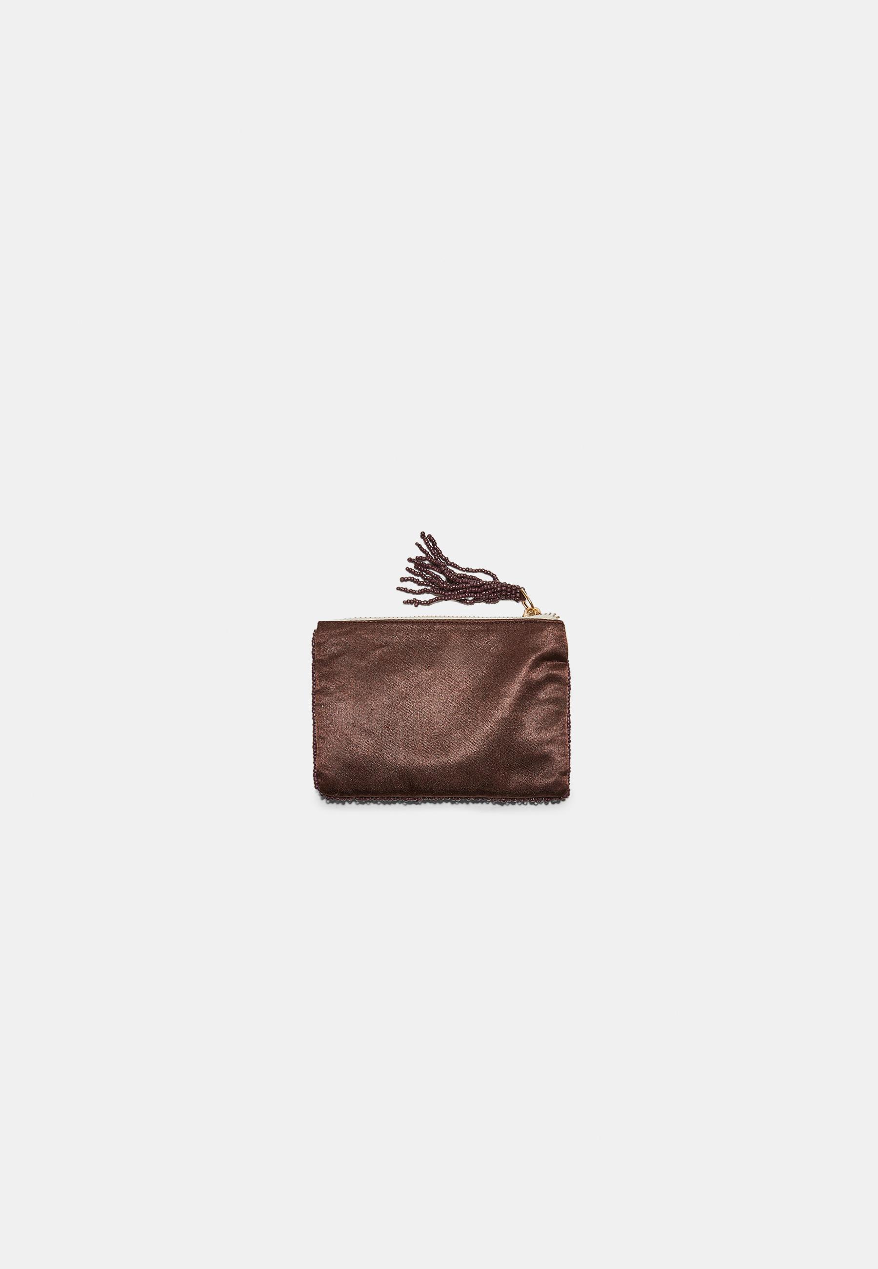 Small beaded purse — Brown