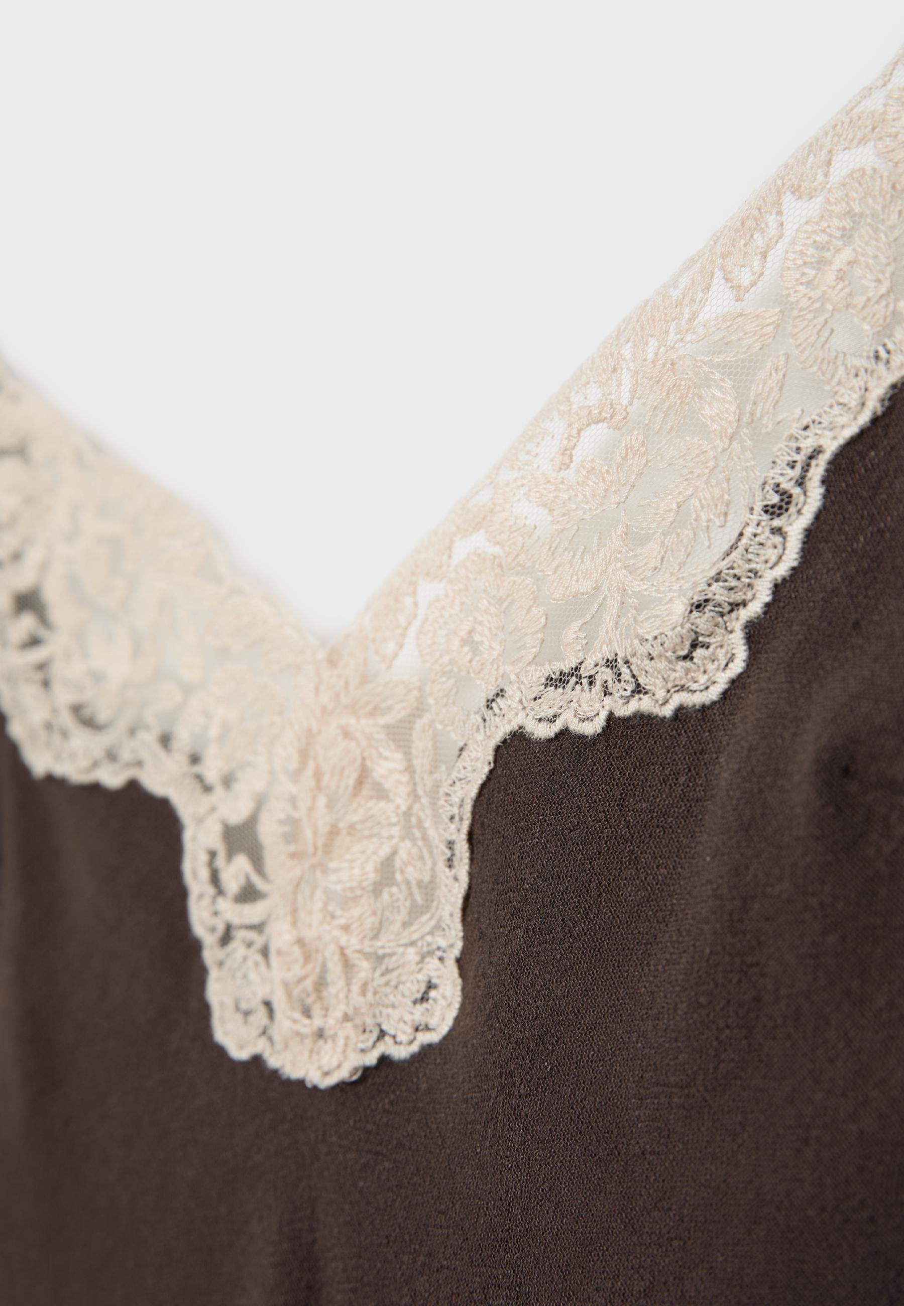 Short rustic lace dress — Brown