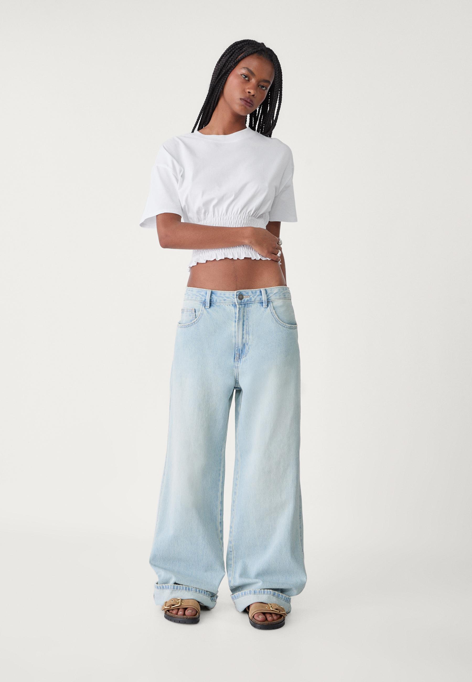 T-shirt top froncé - Mode femme | Stradivarius France