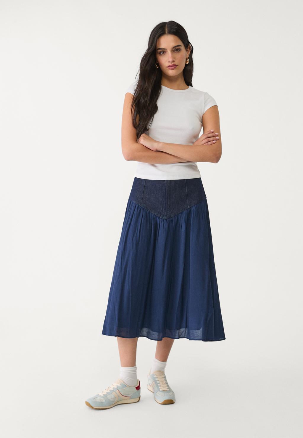 Denim midi skirt in two materials