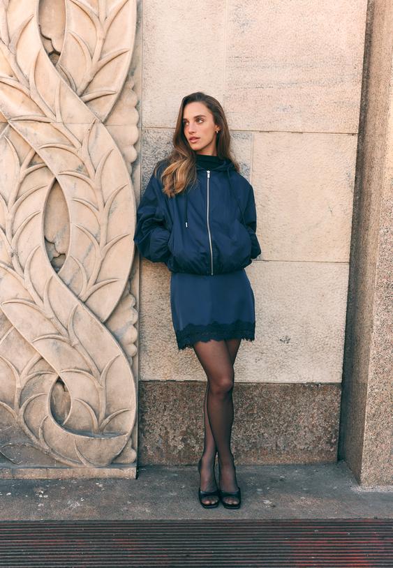 Stradivarius Basic Nylon Hooded Jacket Navy Blue L