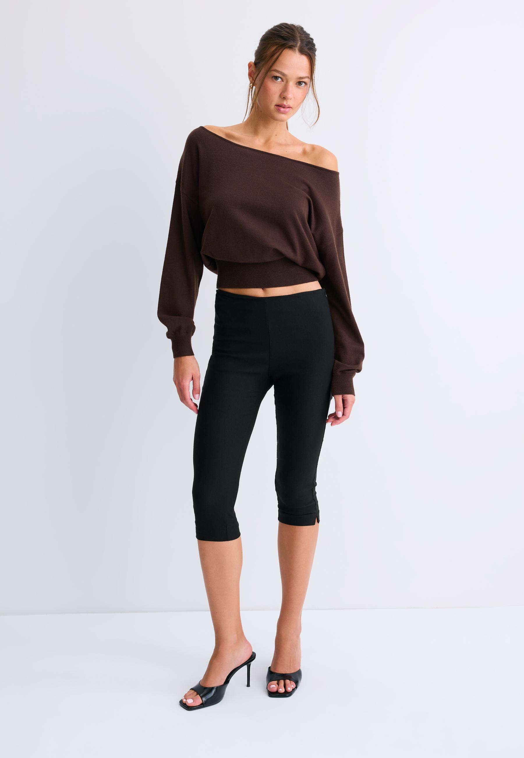 Asymmetric knit sweater — Brown
