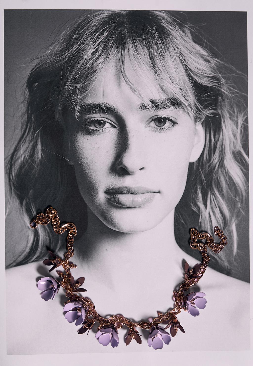 Necklace with floral charms
