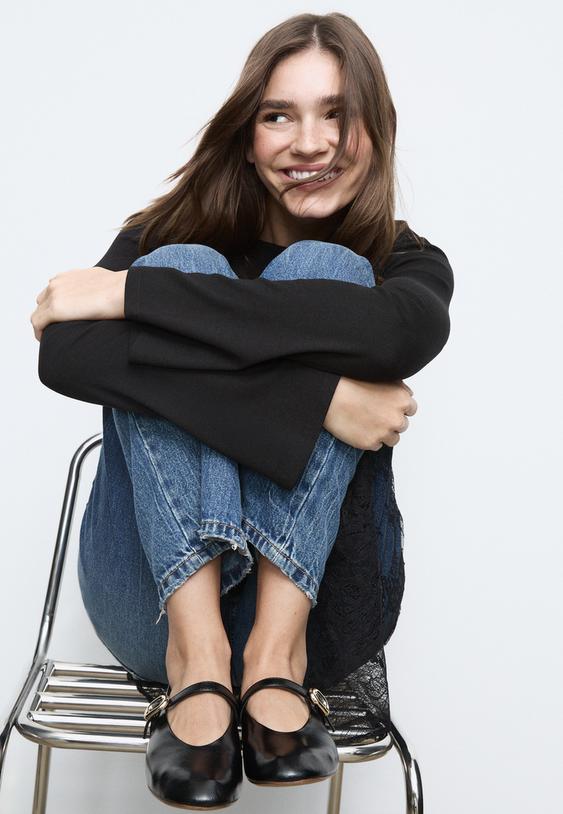 t shirt basique a manches evasees