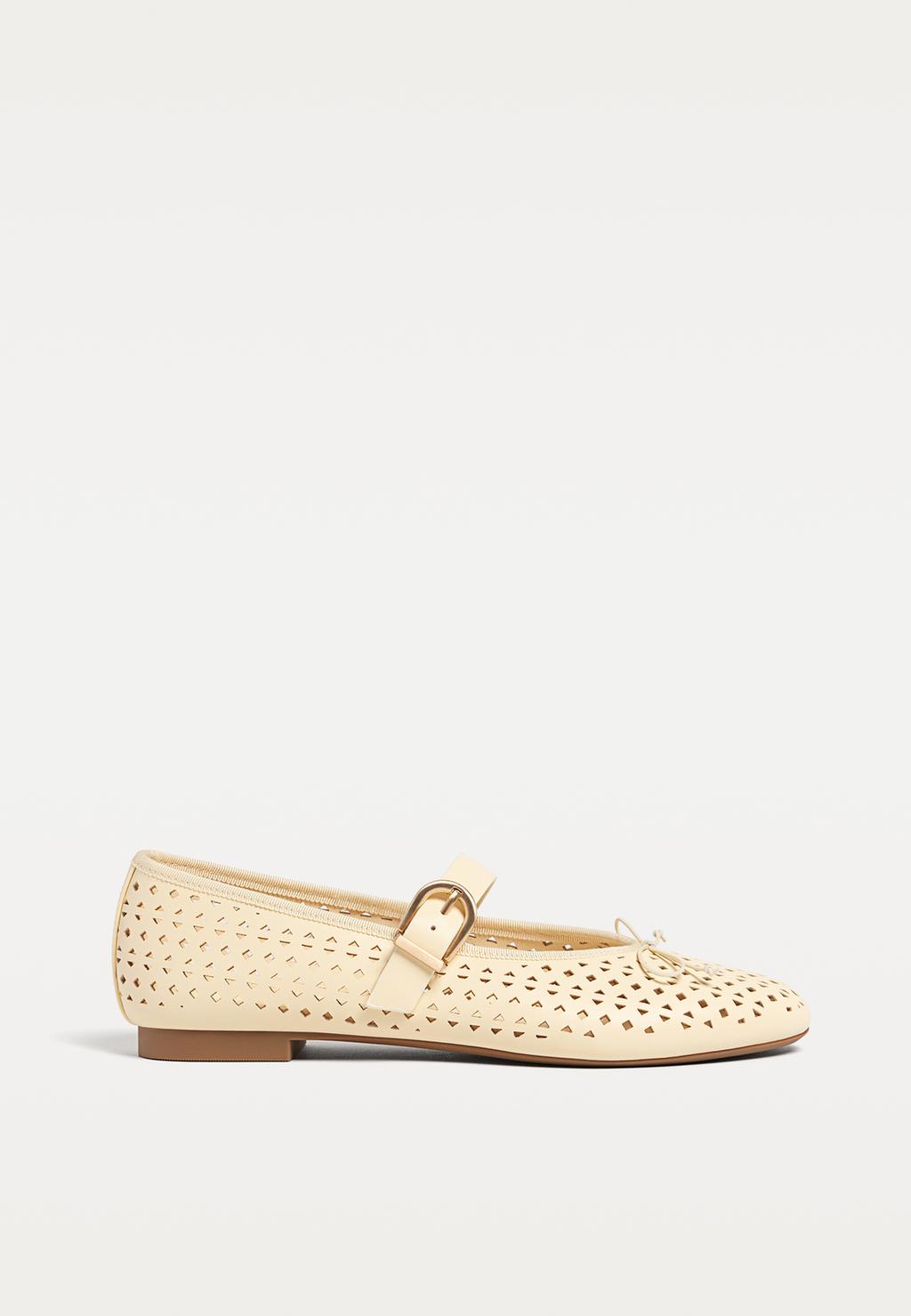 Openwork ballet flats