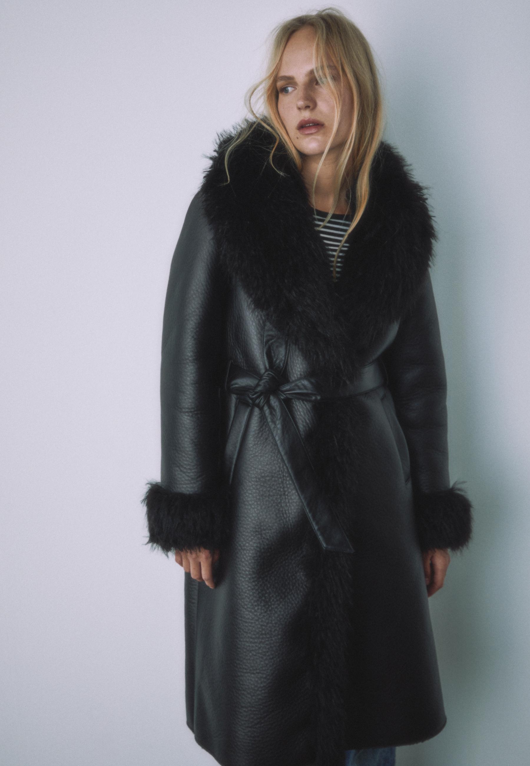 Long Coat with Faux Fur Detail - Women's fashion | Stradivarius