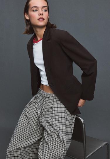 Fitted button blazer — Brown 6