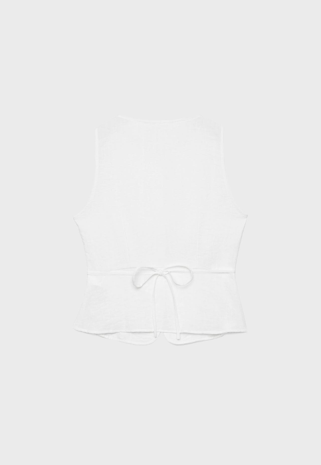 Buttoned waistcoat — Ecru