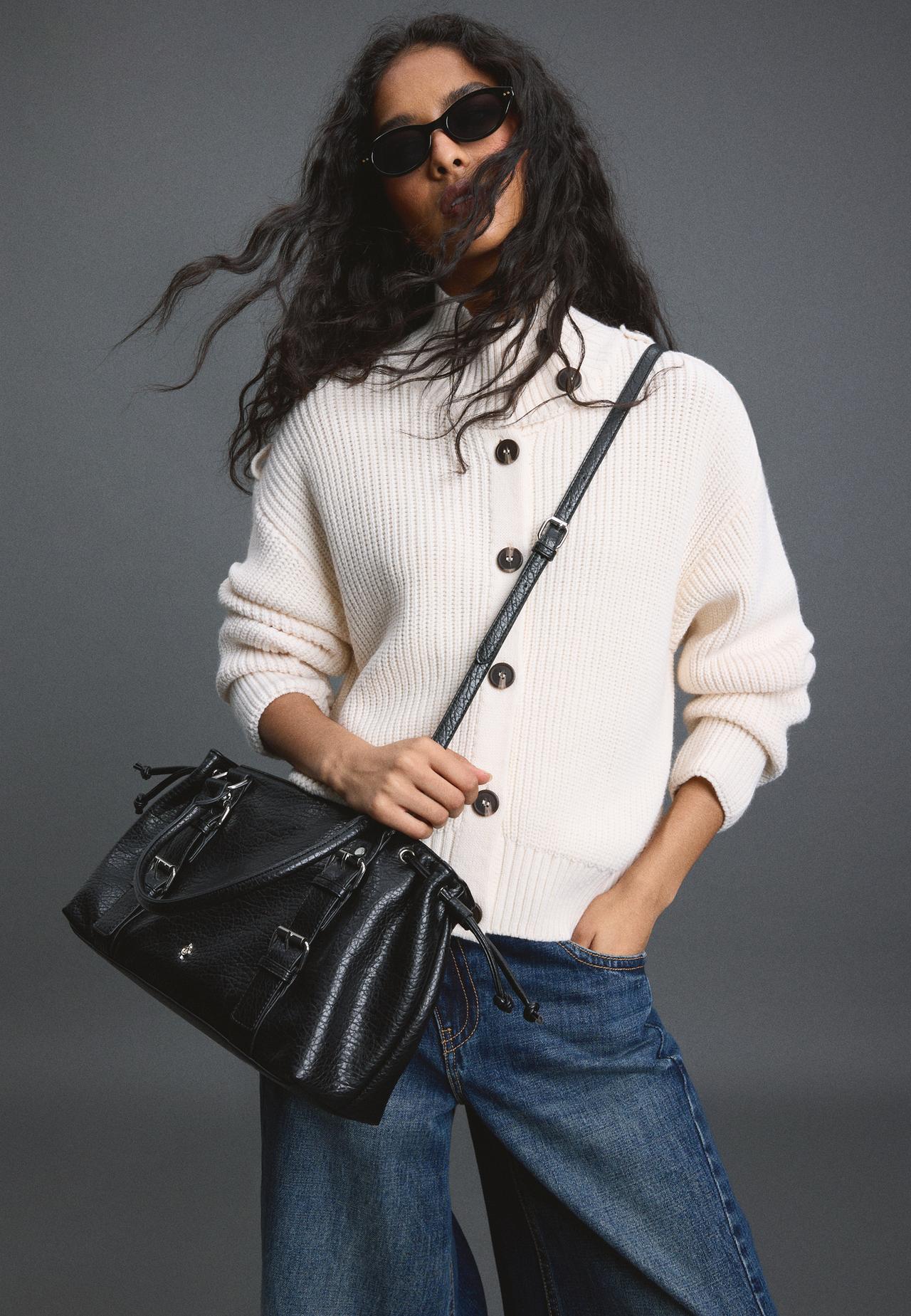 City crossbody bag — Black