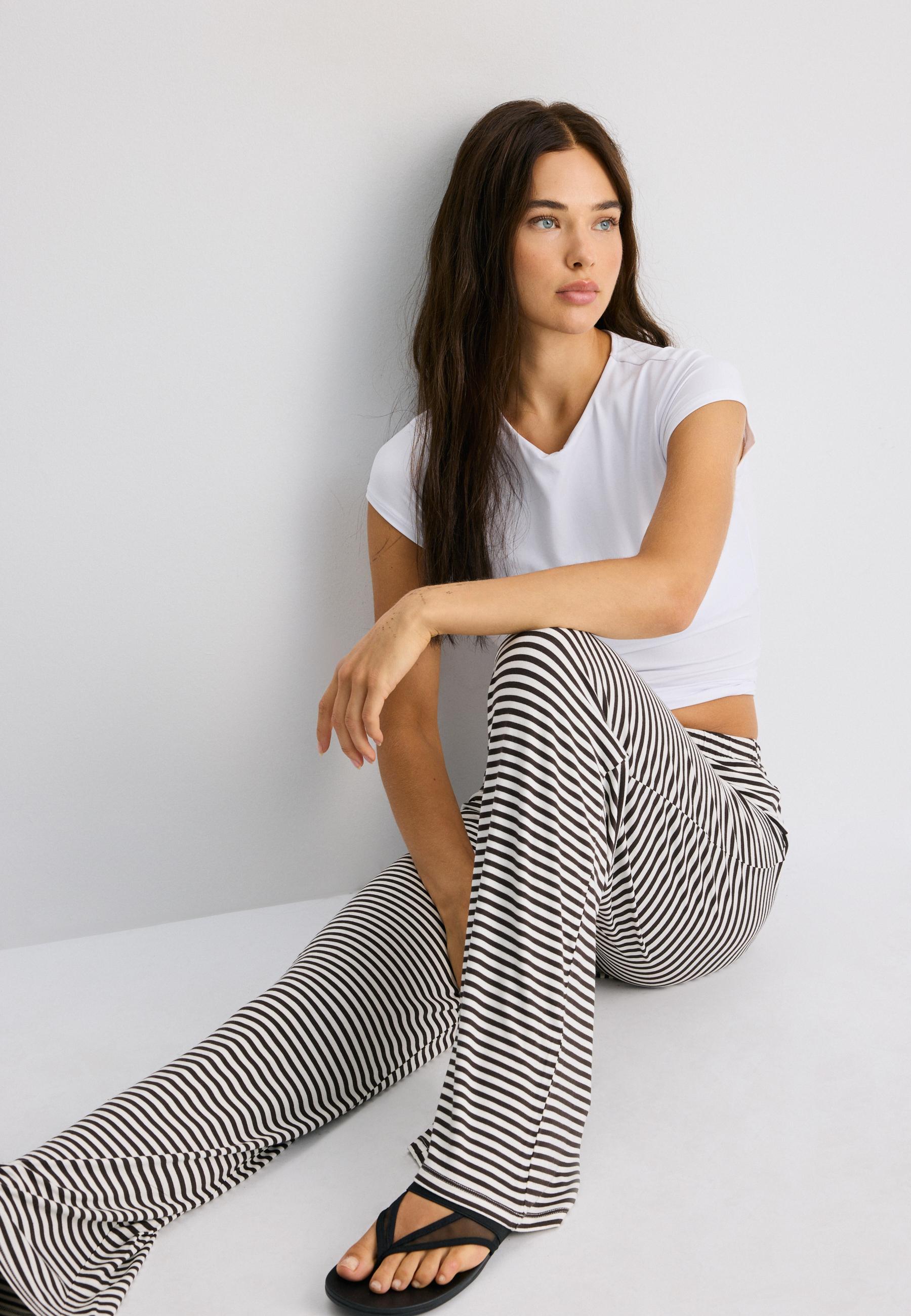Striped slim-waist joggers — Brown