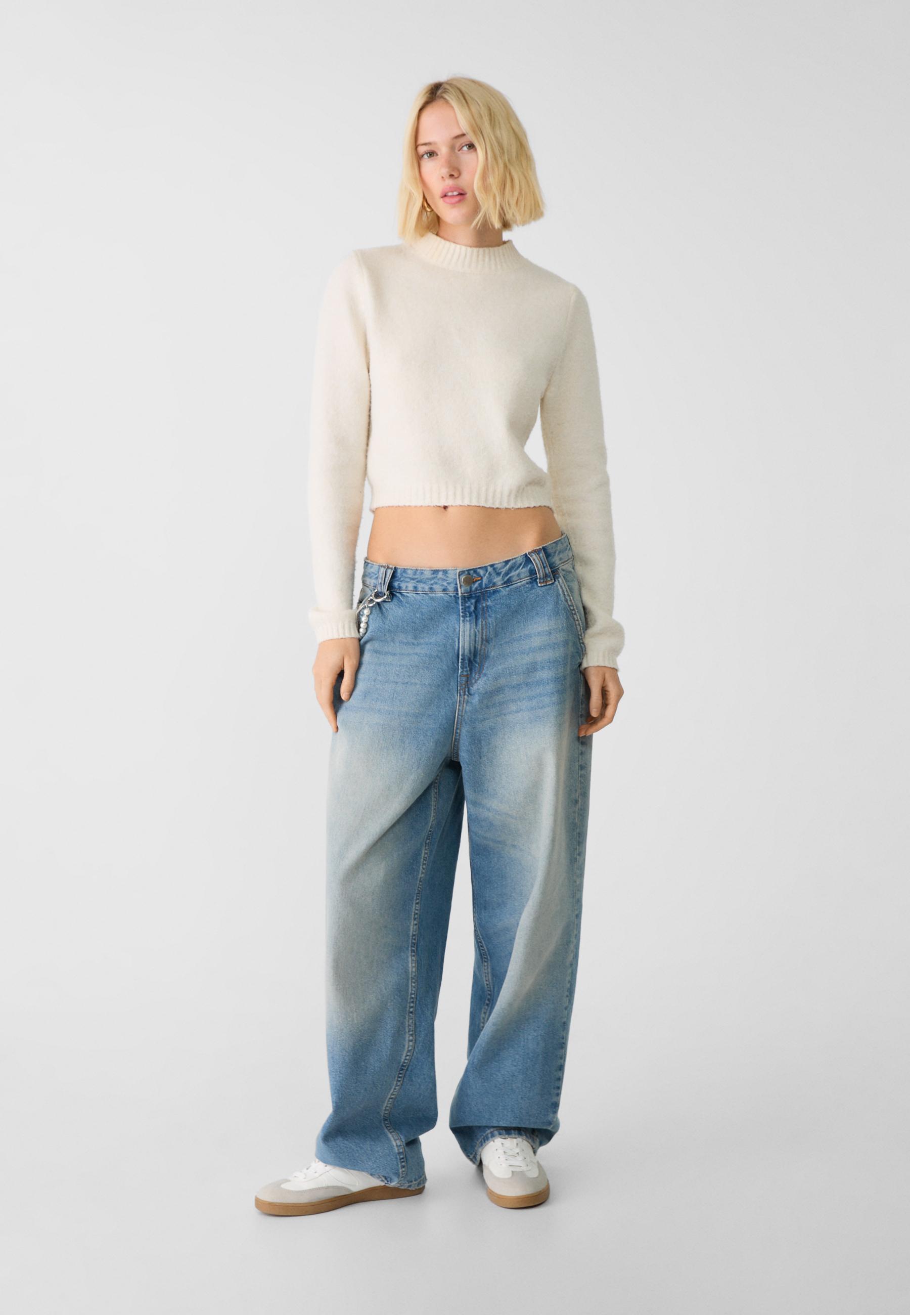 Soft touch cropped sweater Women s fashion Stradivarius Canada