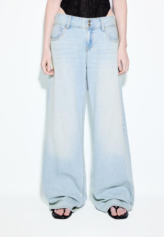 Stradivarius Low-Rise Double-Button Jeans Medium Light Blue Denim 8