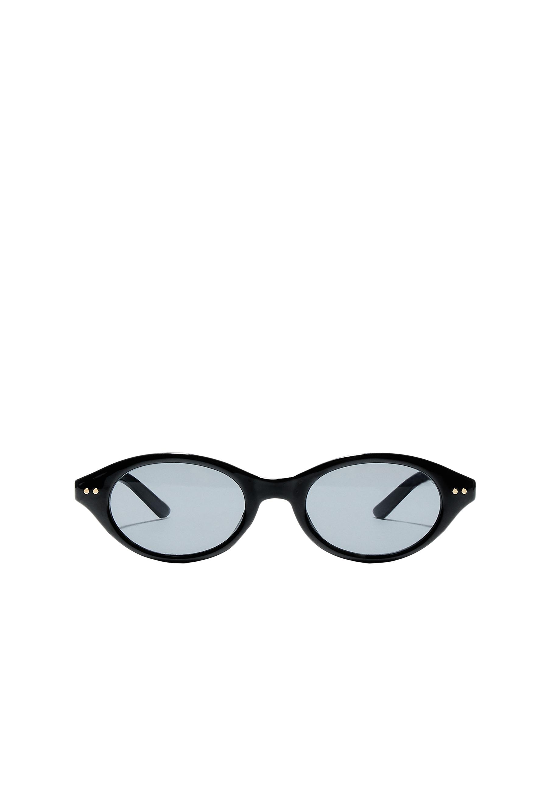 Oval sunglasses — Black