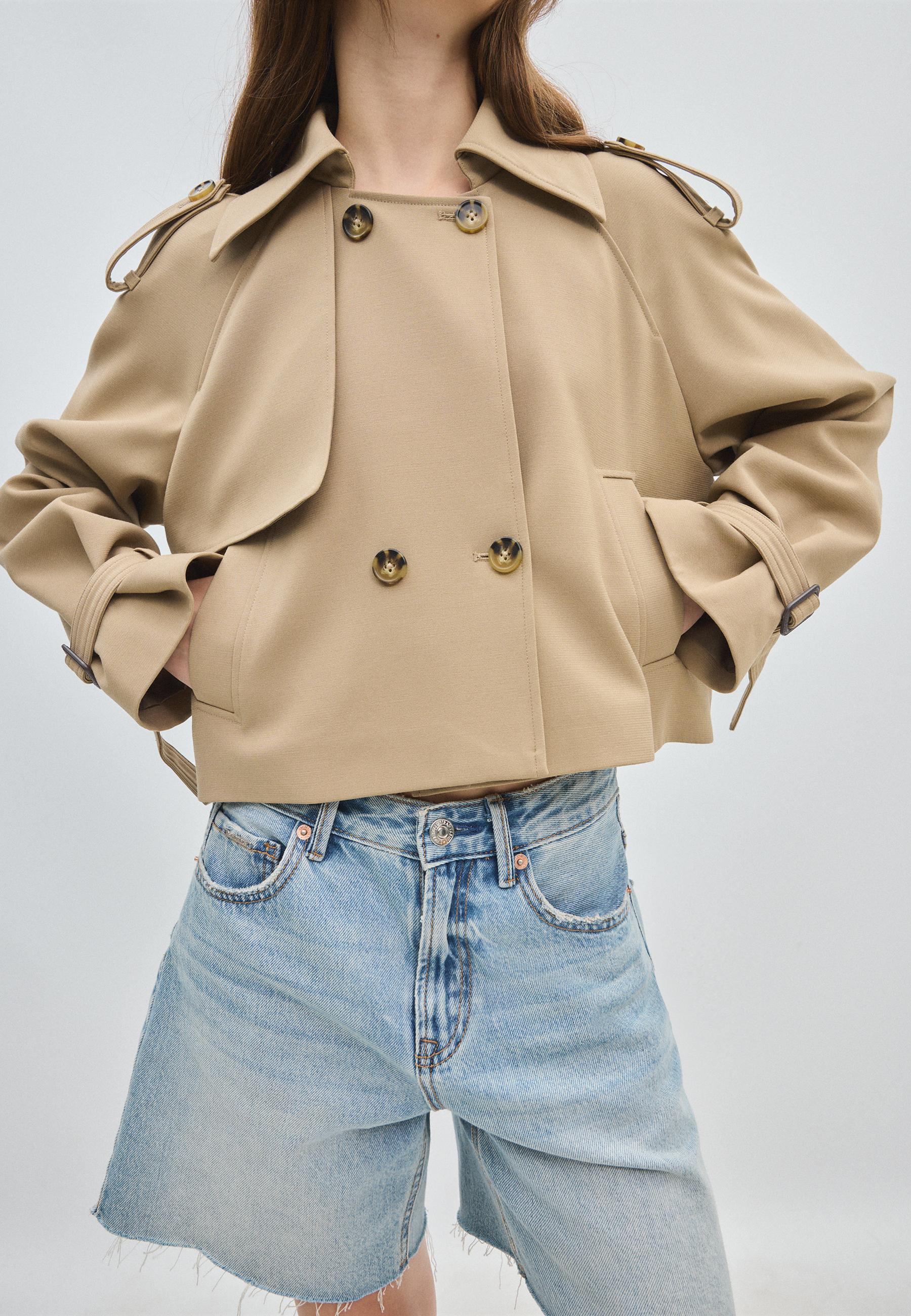 Short fluid trench coat — Khaki
