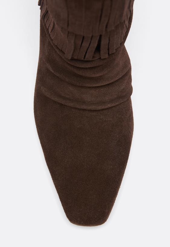 stivaletto basso in pelle con frange