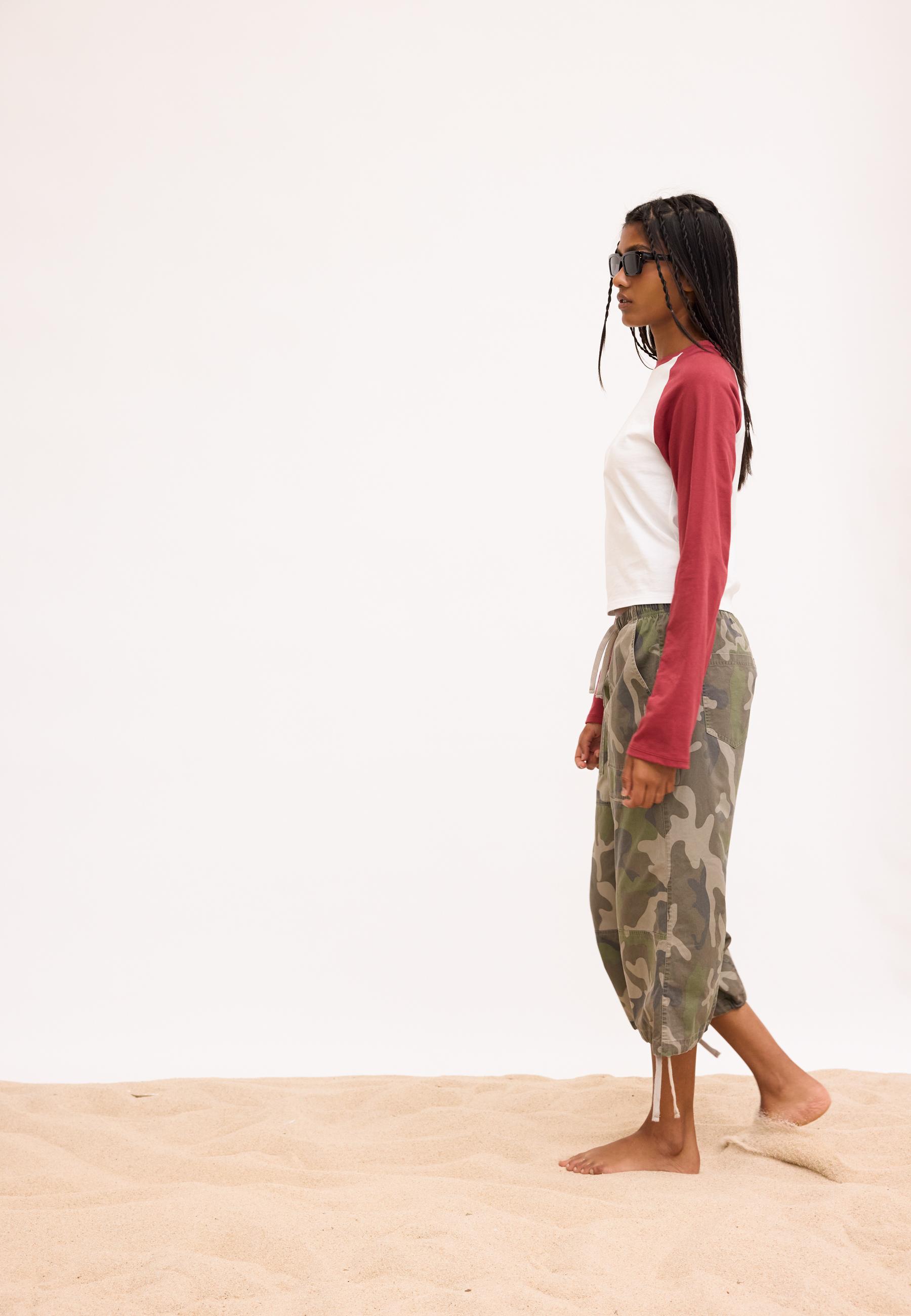 Printed relaxed fit Bermuda shorts — Khaki