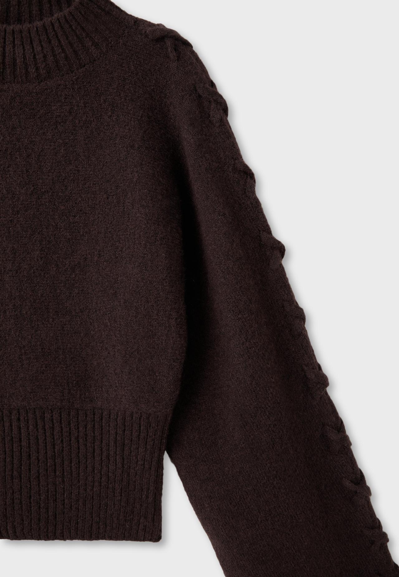 Knit jumper with tie sleeves — Brown